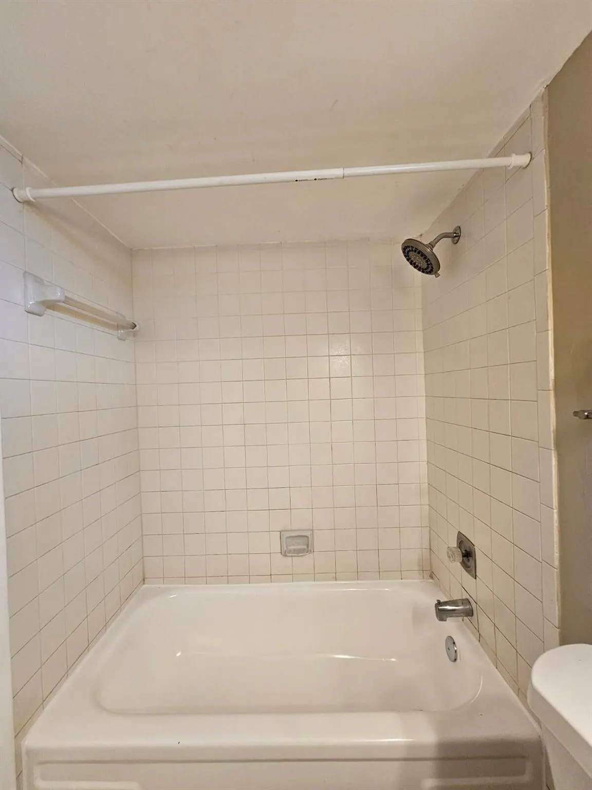 2050 N Congress Avenue, #108