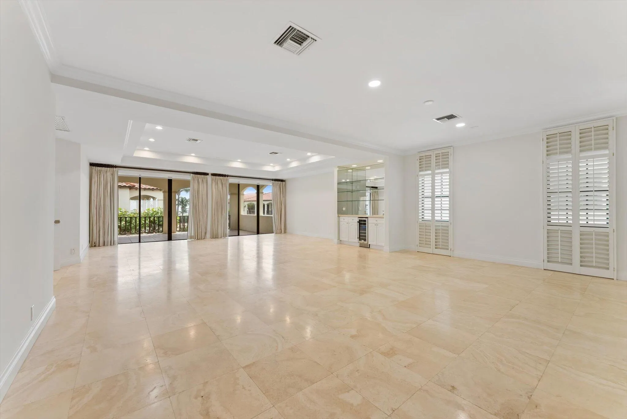 5841 N Ocean Boulevard, #F2