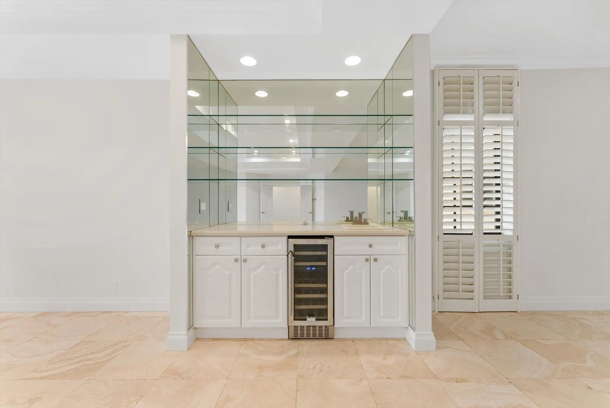 5841 N Ocean Boulevard, #F2