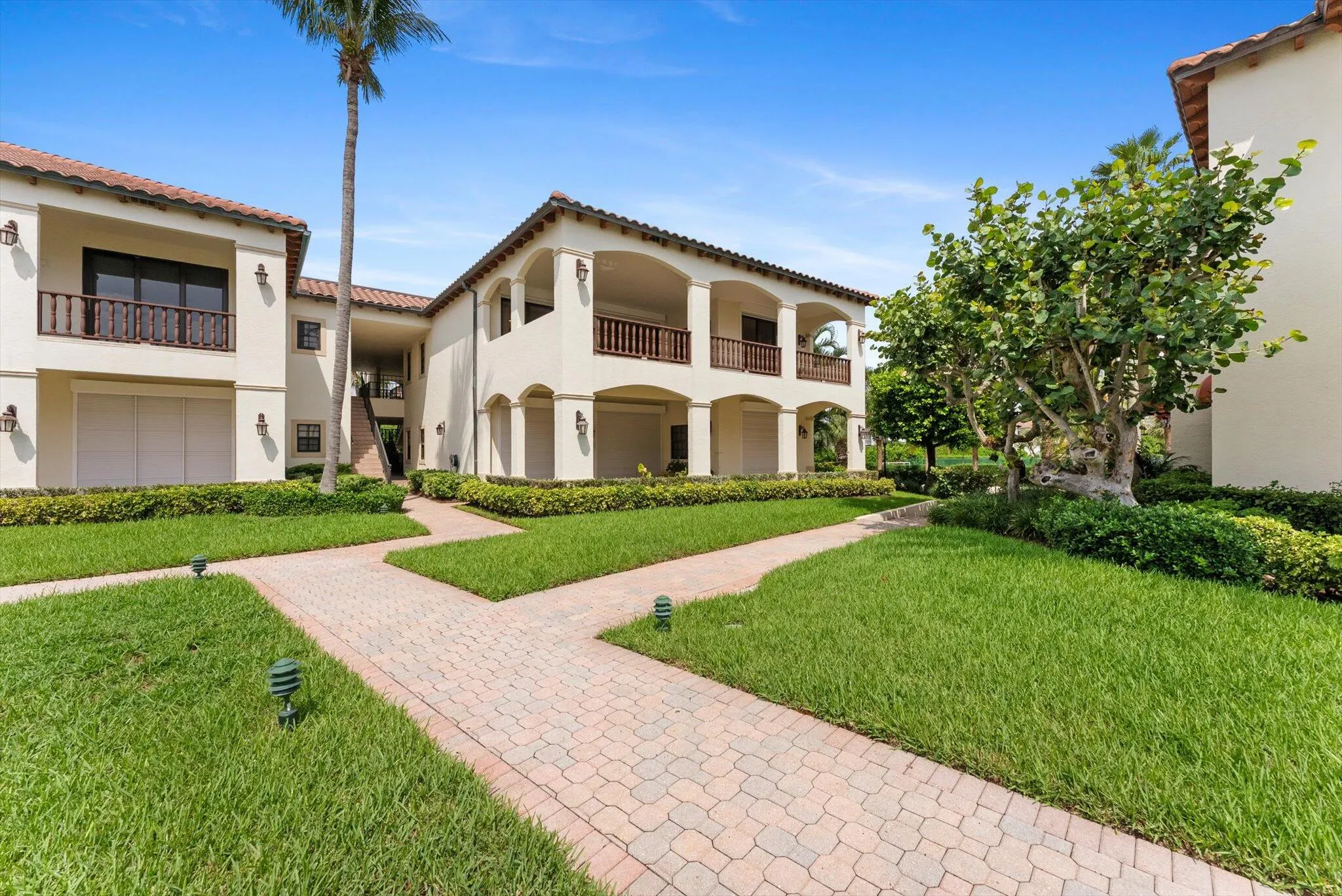 5841 N Ocean Boulevard, #F2