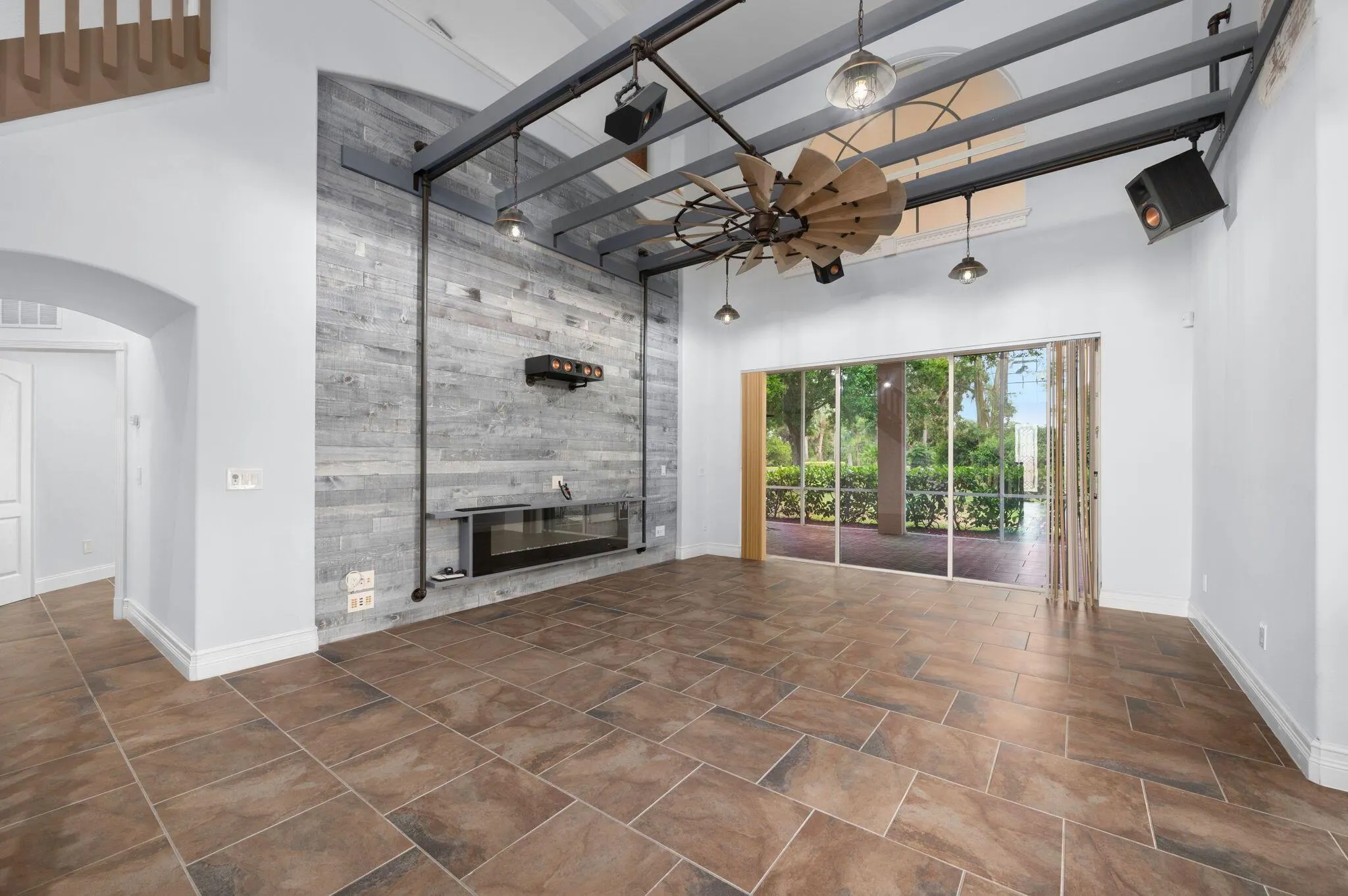 1412 SW Bent Pine Cove
