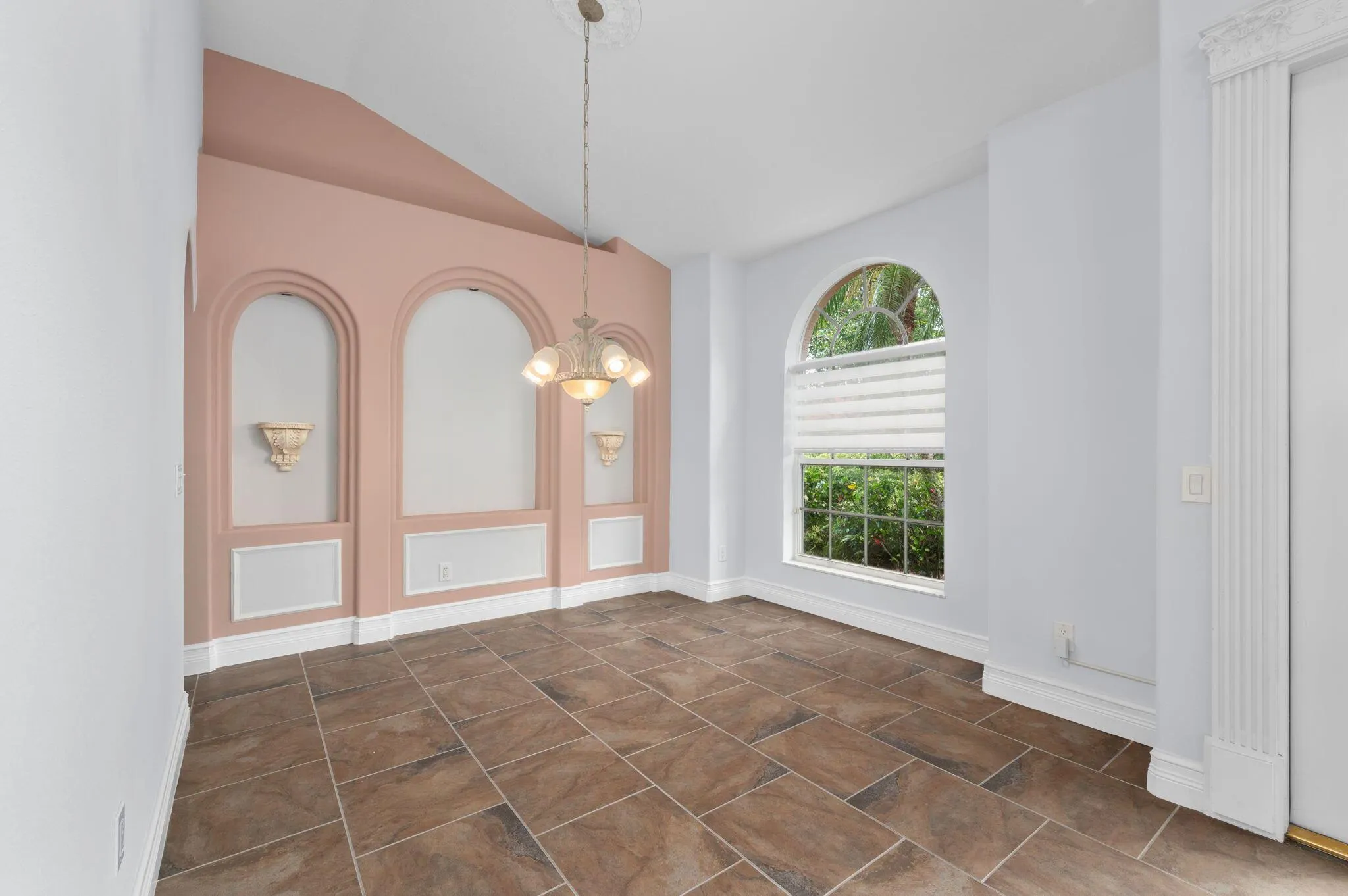 1412 SW Bent Pine Cove