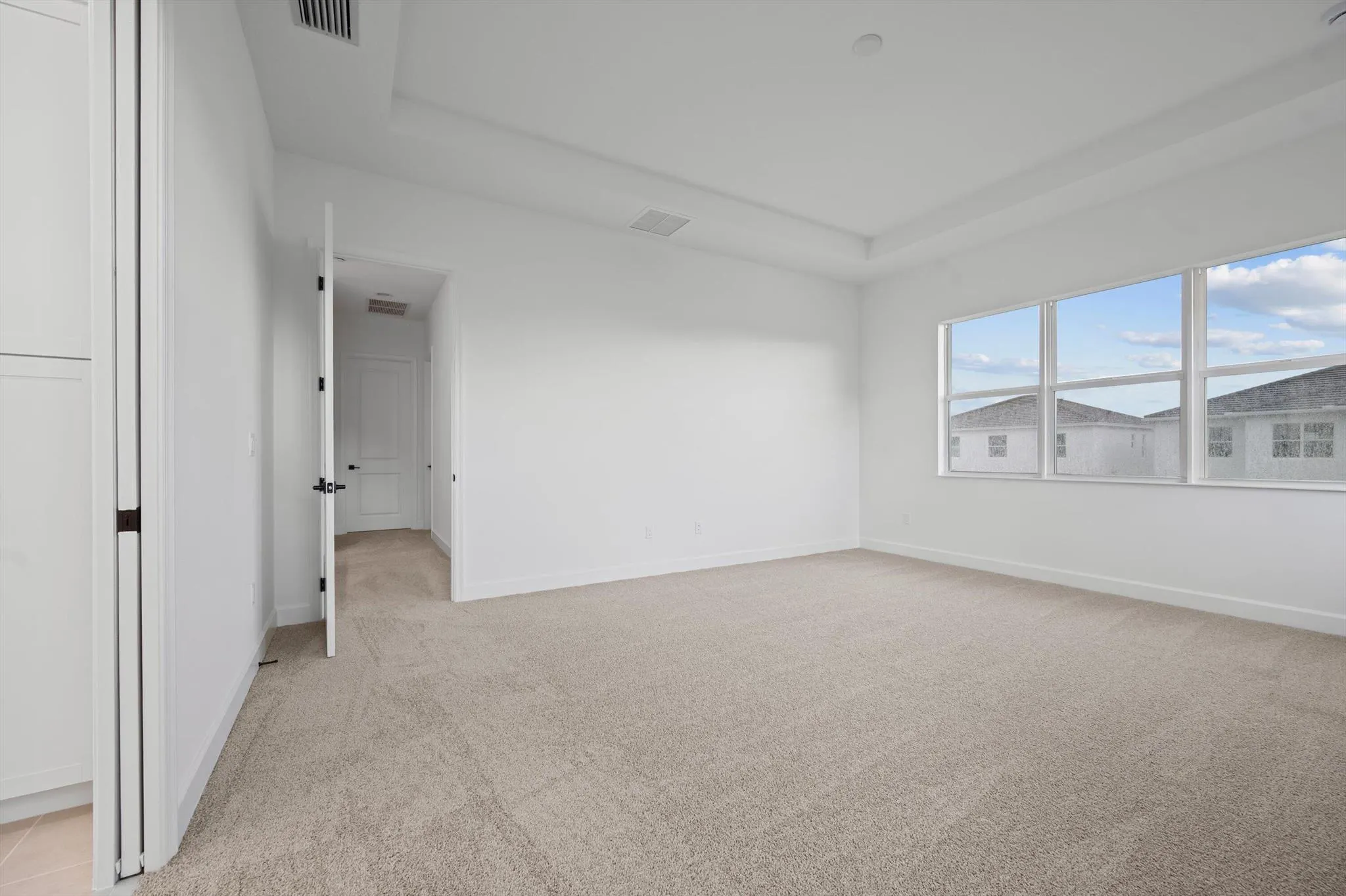 13807 Prickly Cone Cove