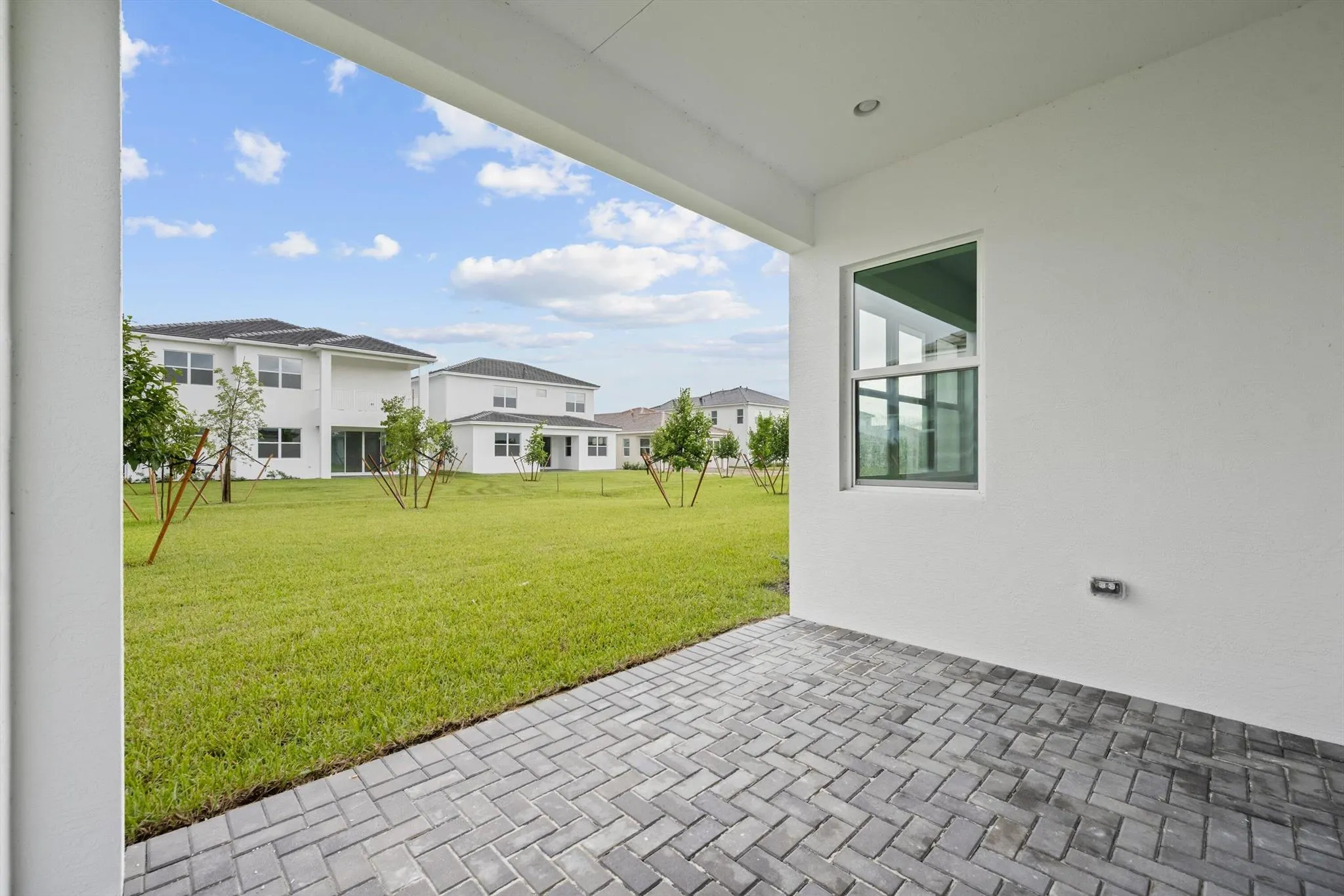 13807 Prickly Cone Cove
