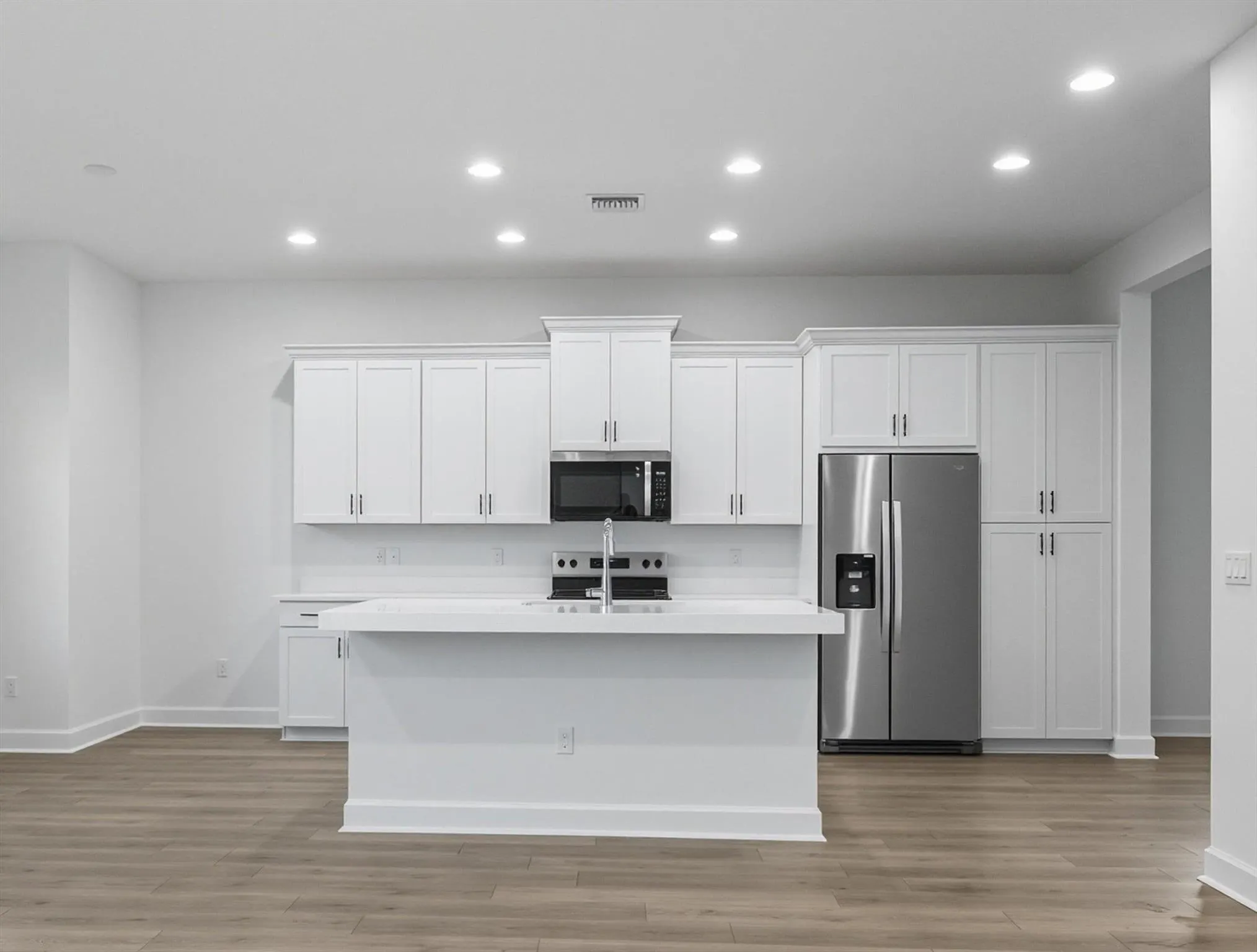 13807 Prickly Cone Cove