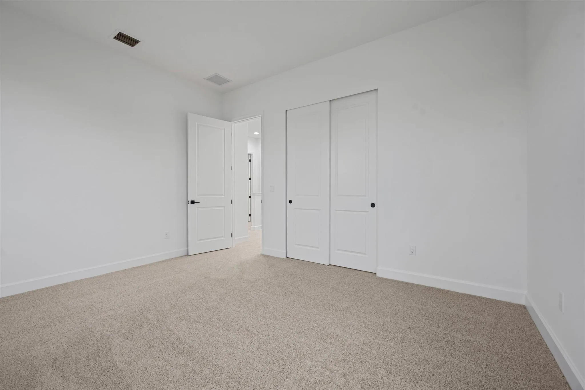 13807 Prickly Cone Cove