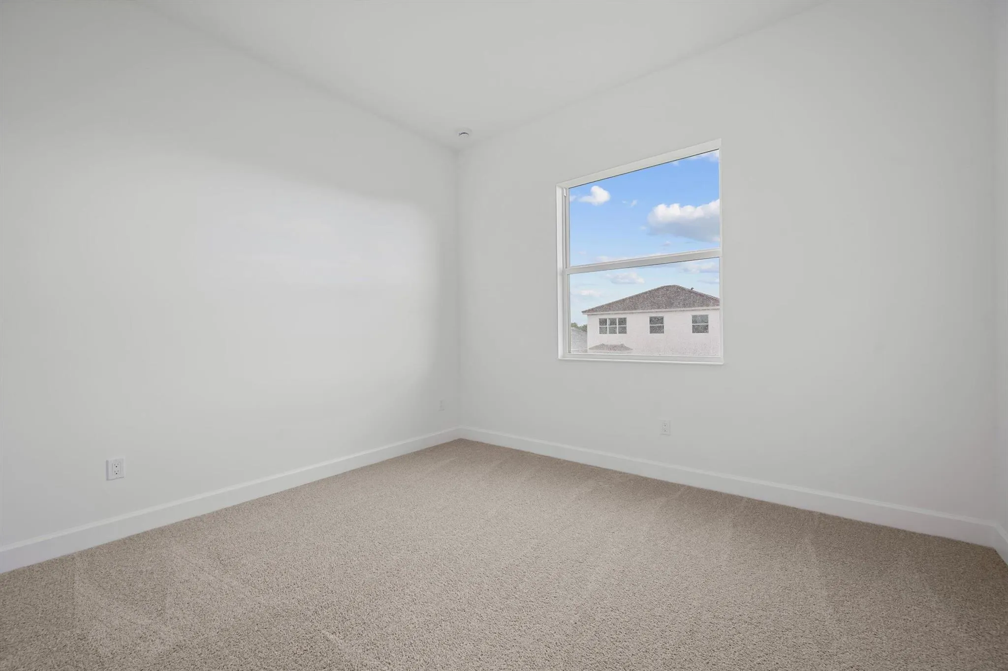 13807 Prickly Cone Cove