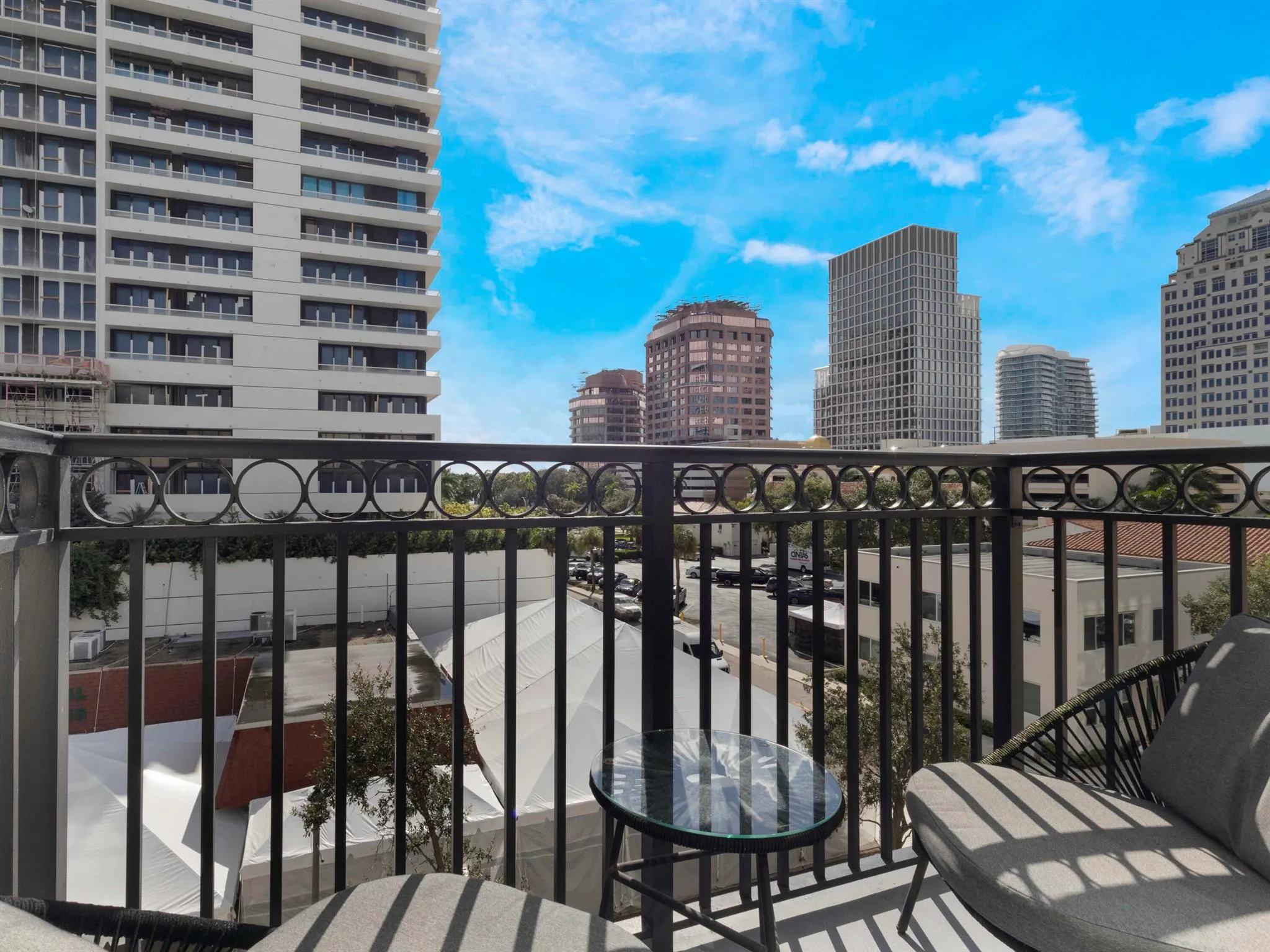 600 S Dixie Highway, #457
