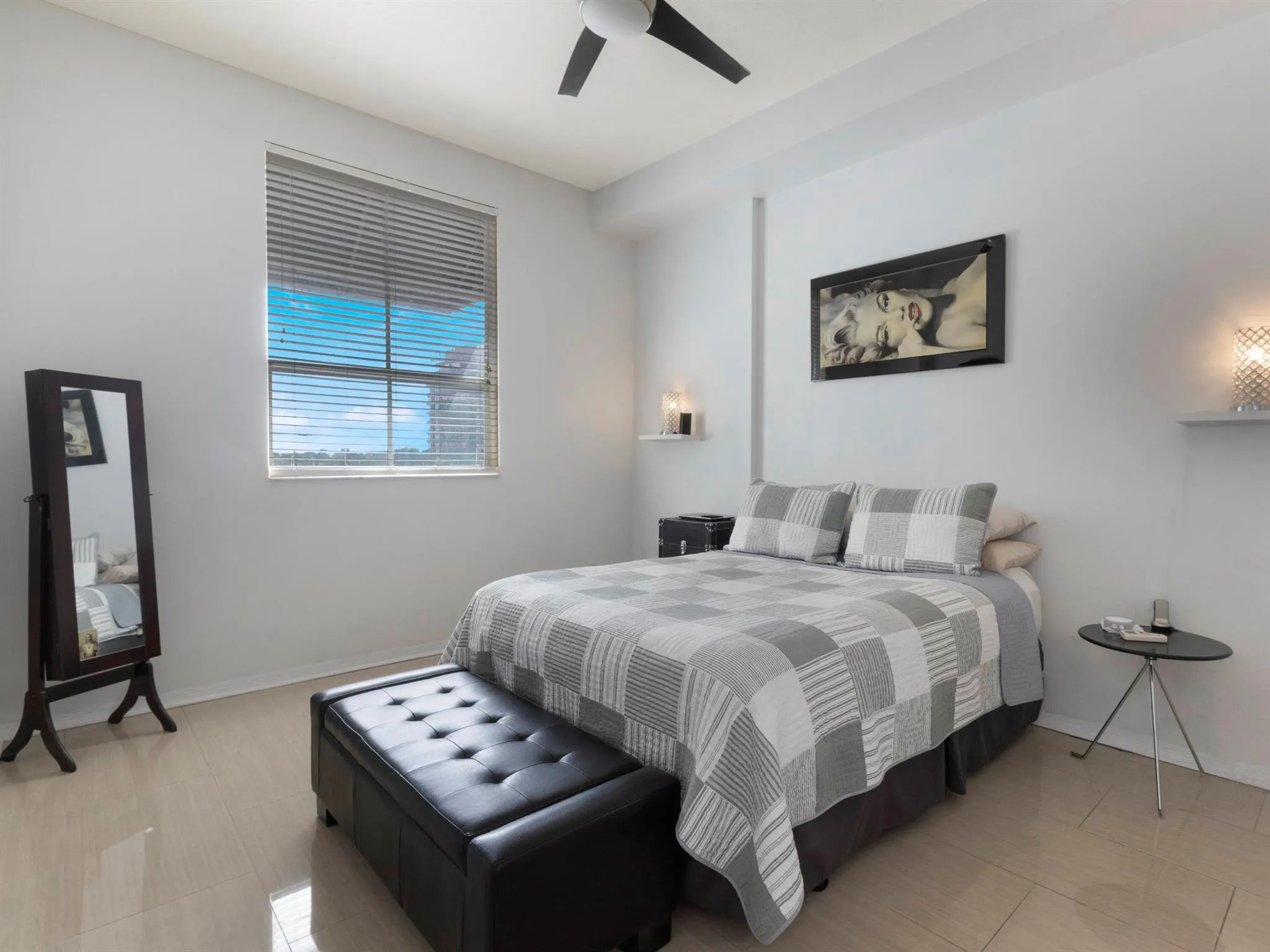600 S Dixie Highway, #457
