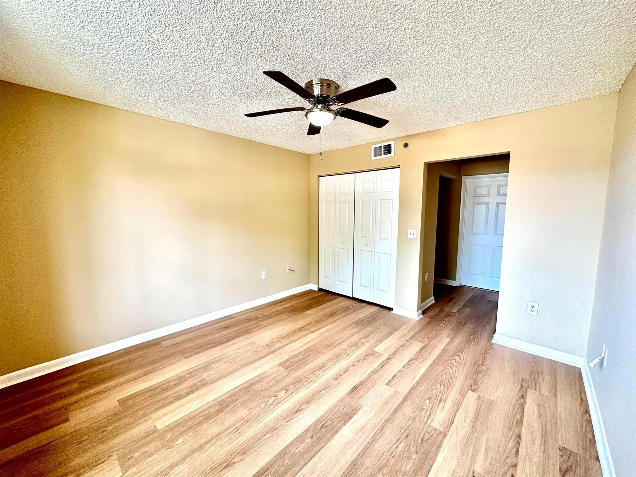 3209 Clint Moore Road, #105