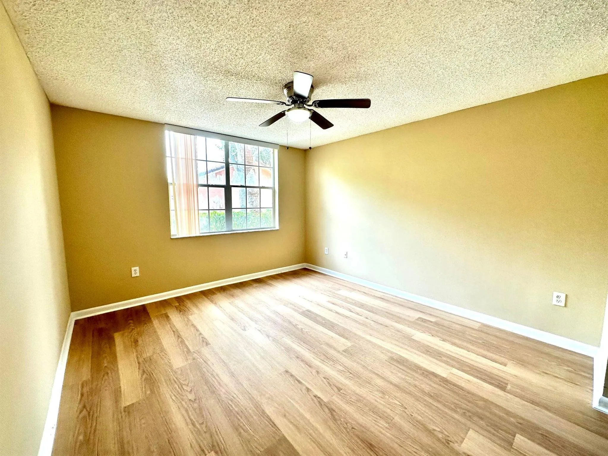 3209 Clint Moore Road, #105