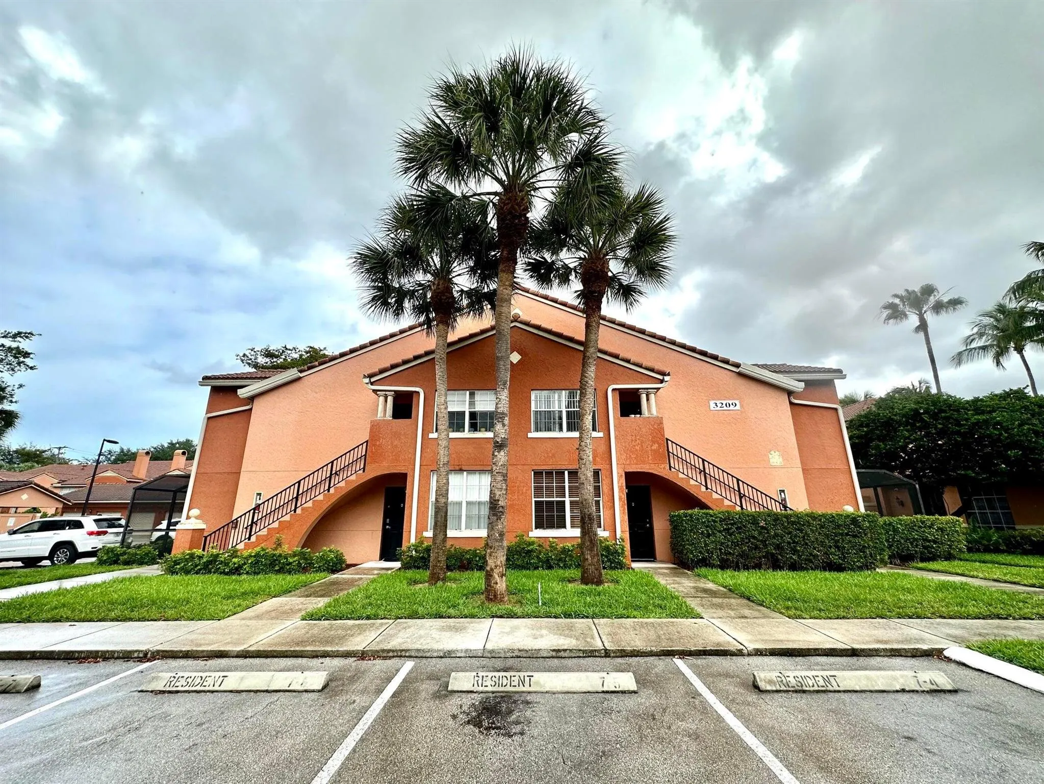 3209 Clint Moore Road, #105