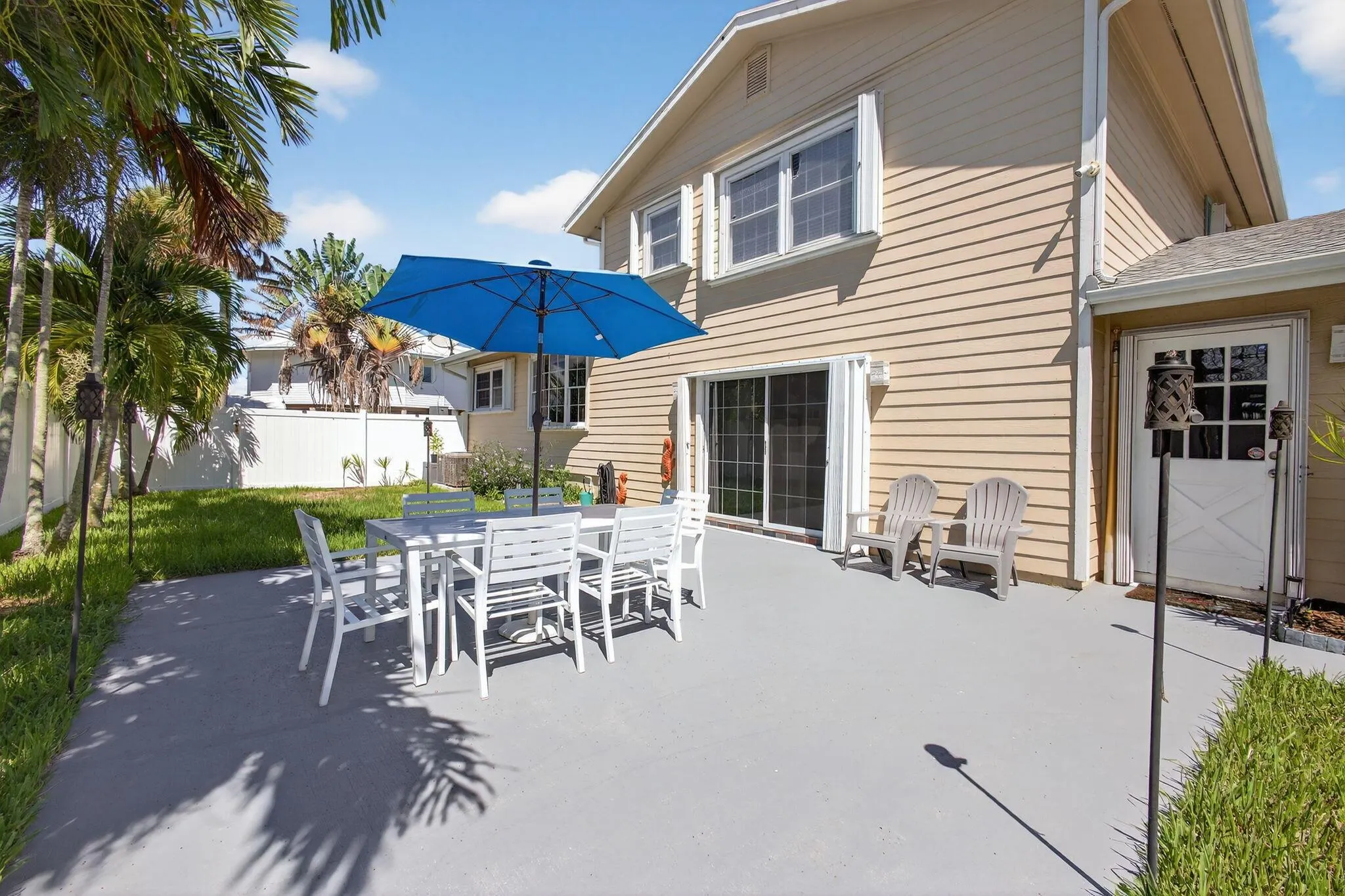 2025 S Ocean Drive