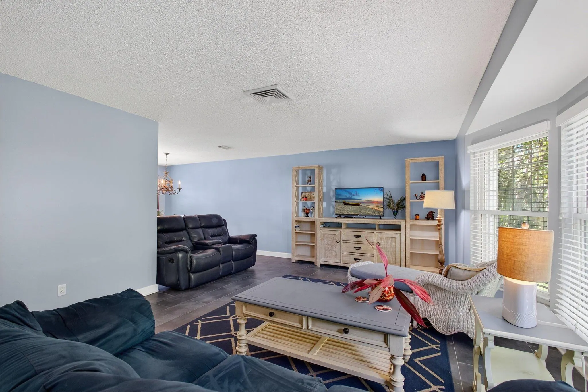 2025 S Ocean Drive