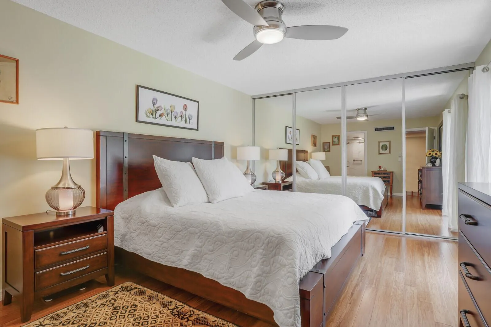 825 Center Street, #14a
