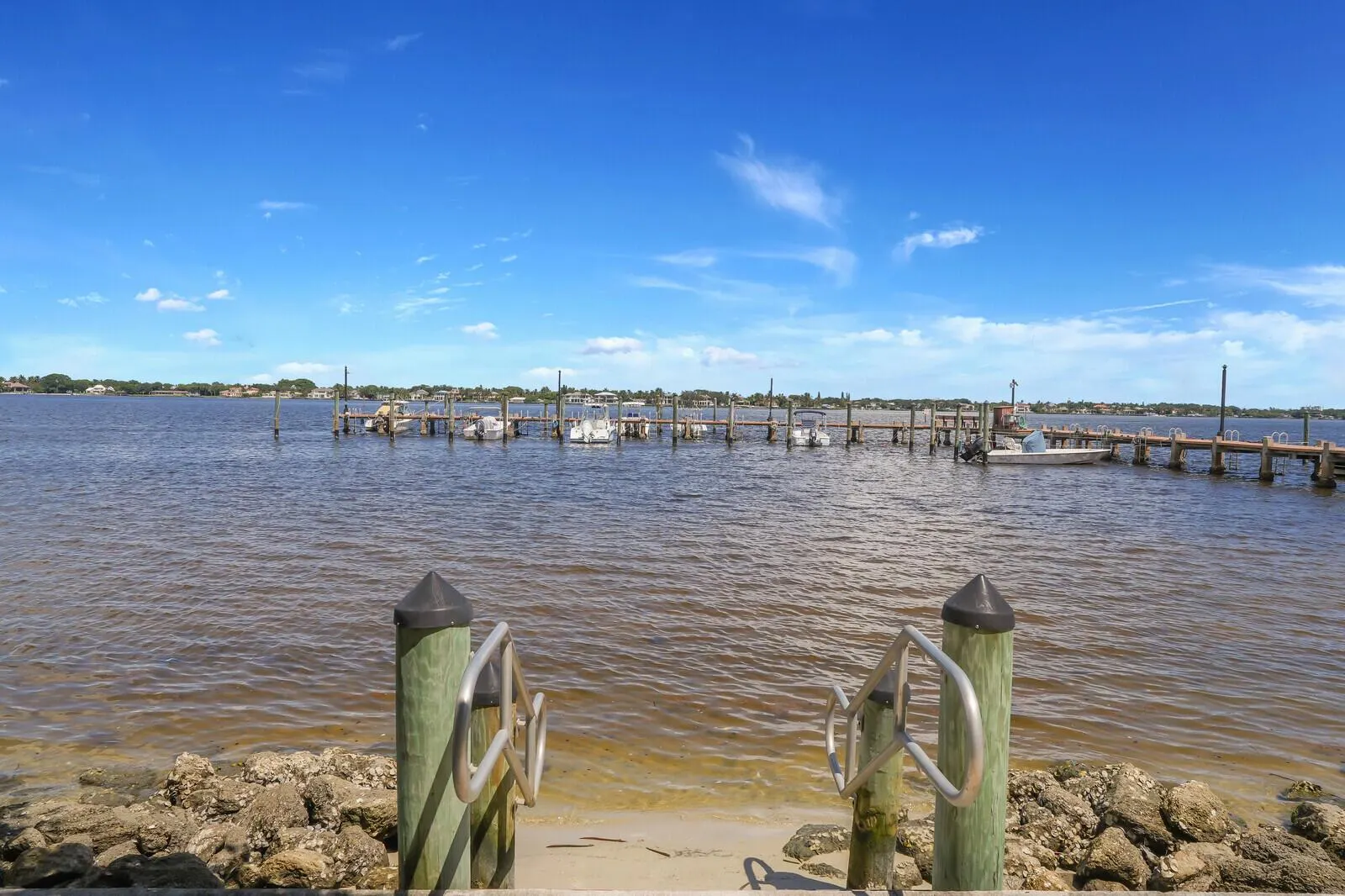825 Center Street, #14a