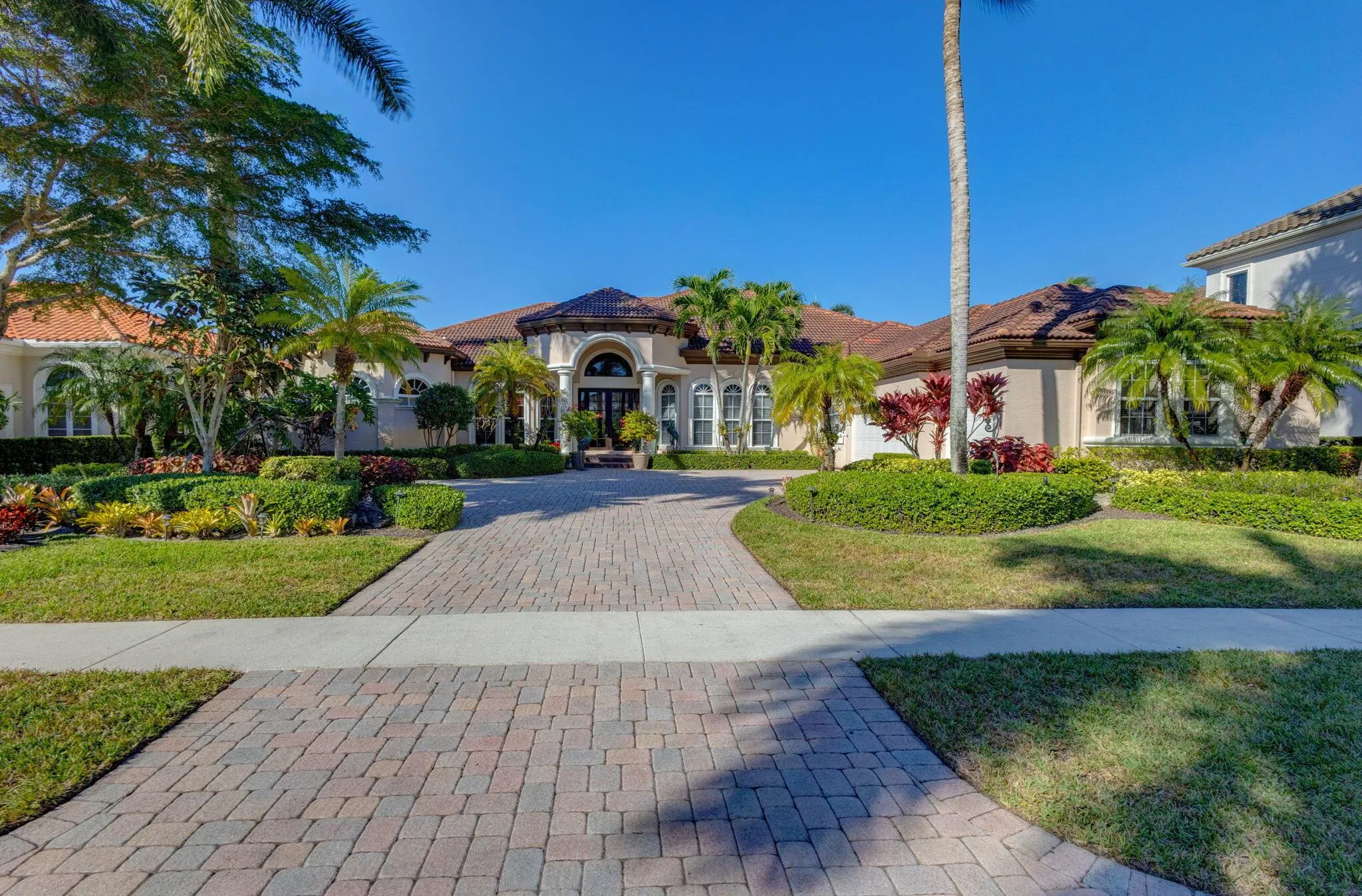 7517 Hawks Landing Drive