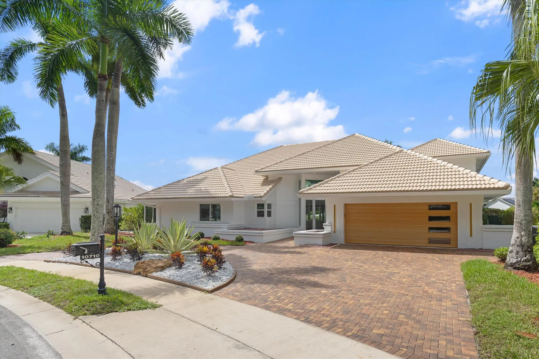 10710 Kirkaldy Lane