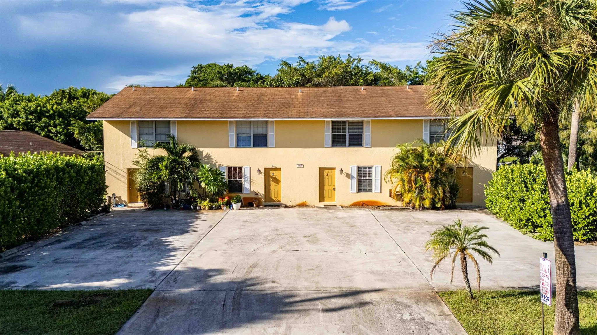 3761 93rd Lane N
