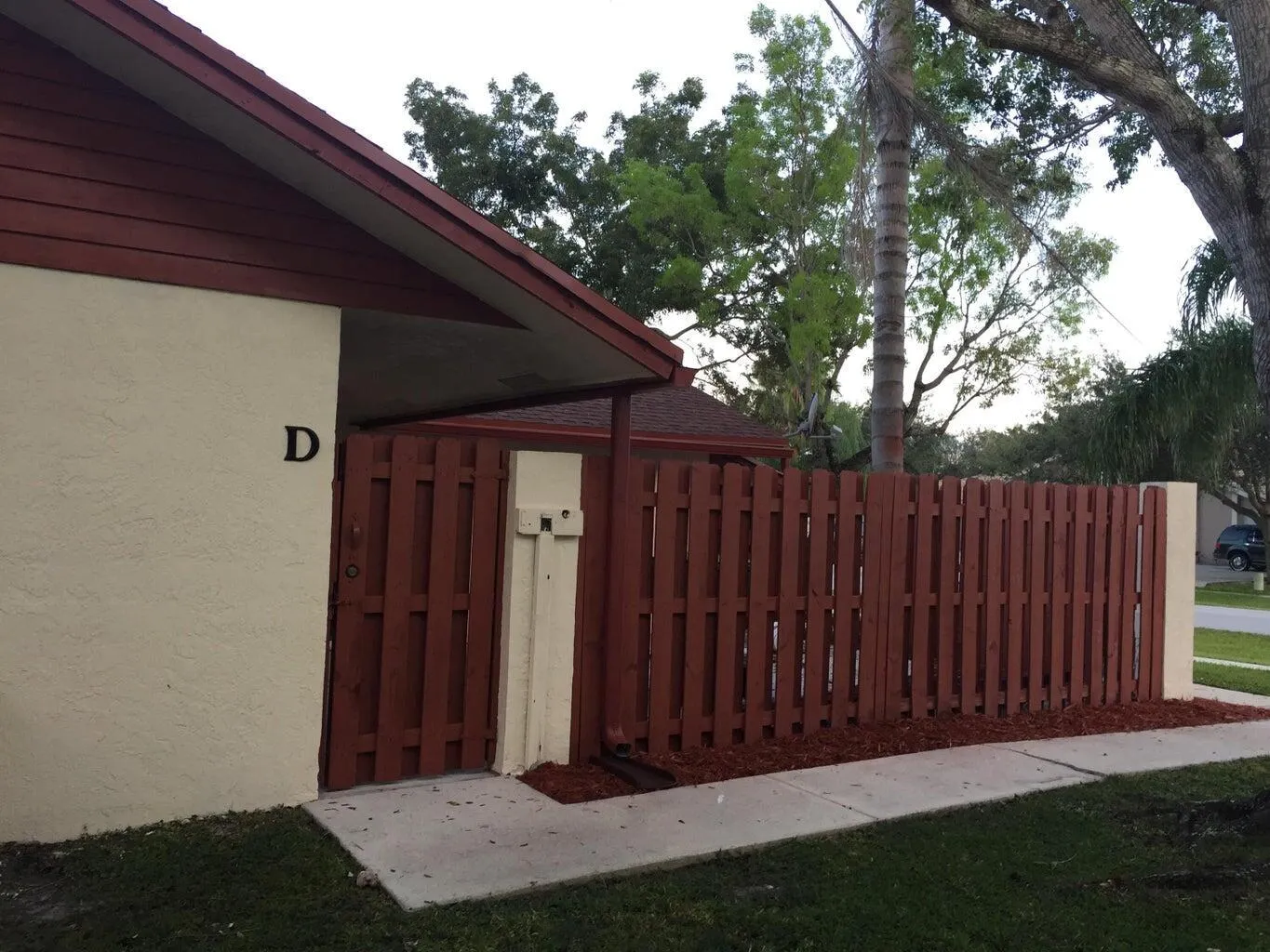 13825 Yarmouth Drive, #D