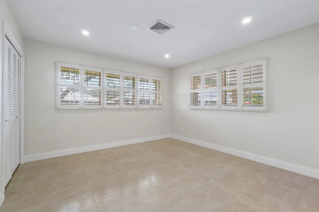 362 Yorktowne Circle