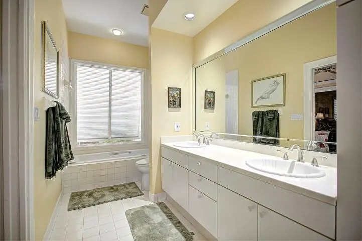14499 Cypress Island Circle