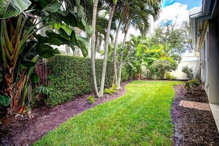 14499 Cypress Island Circle