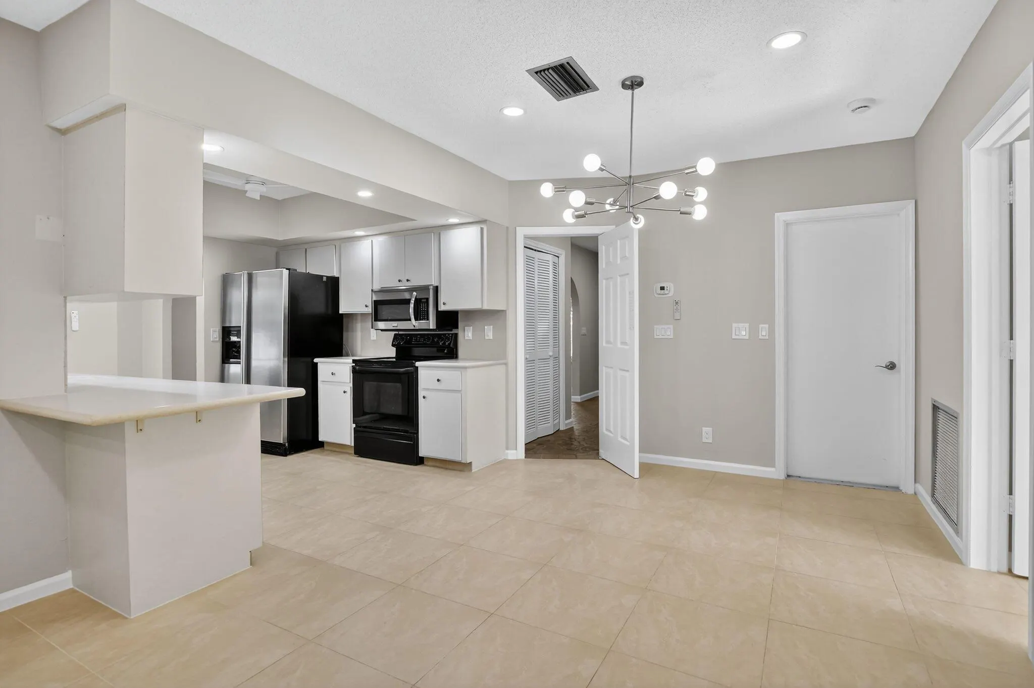 1544 NW 9th Street
