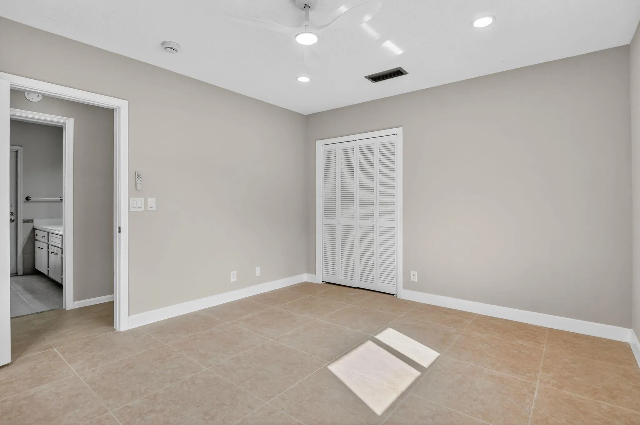 1544 NW 9th Street