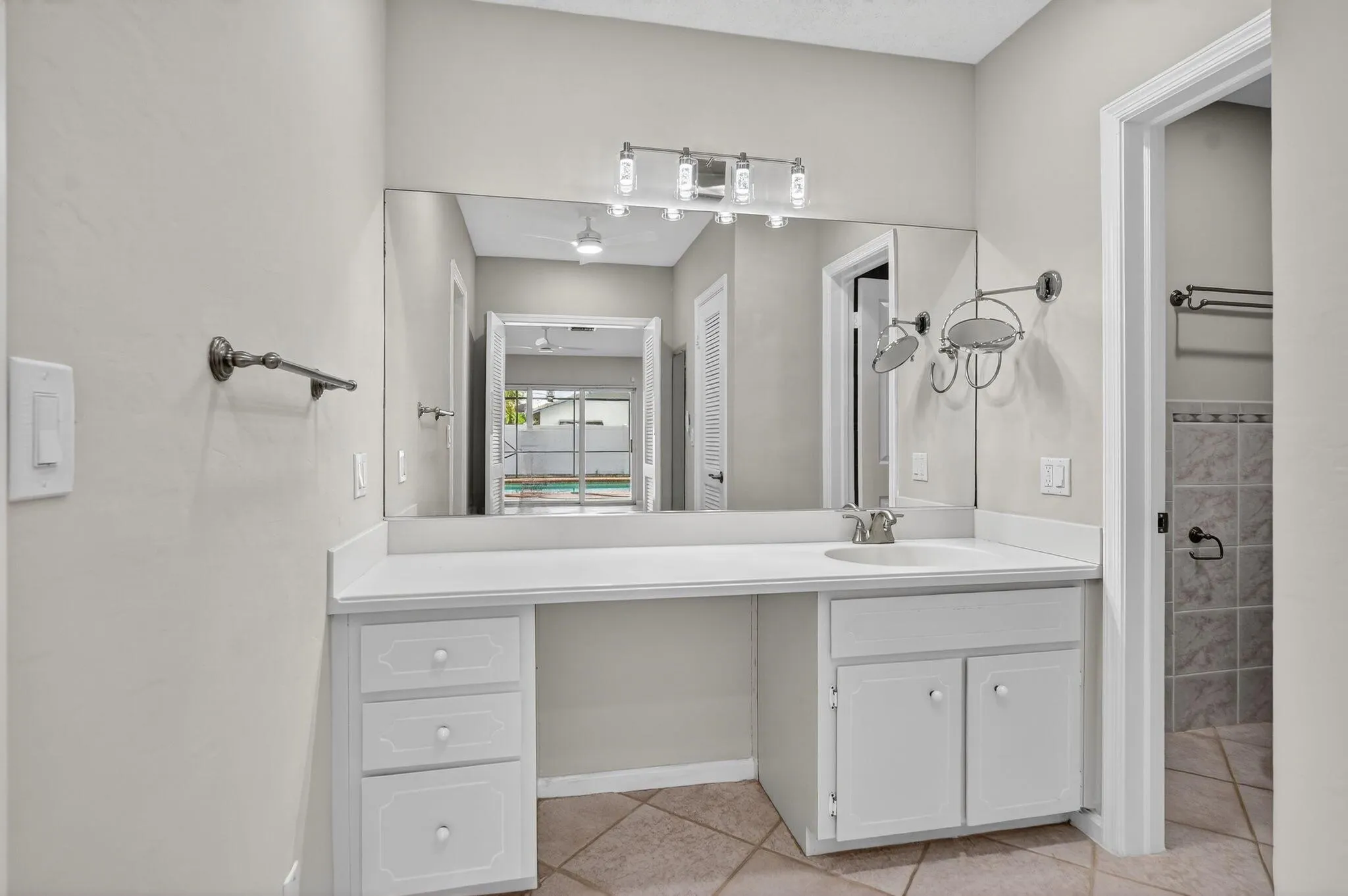 1544 NW 9th Street