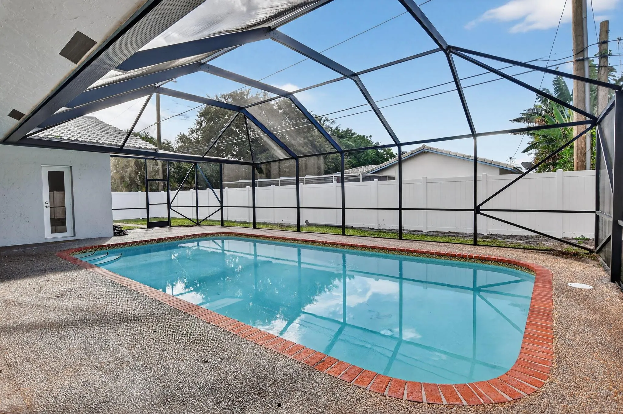 1544 NW 9th Street