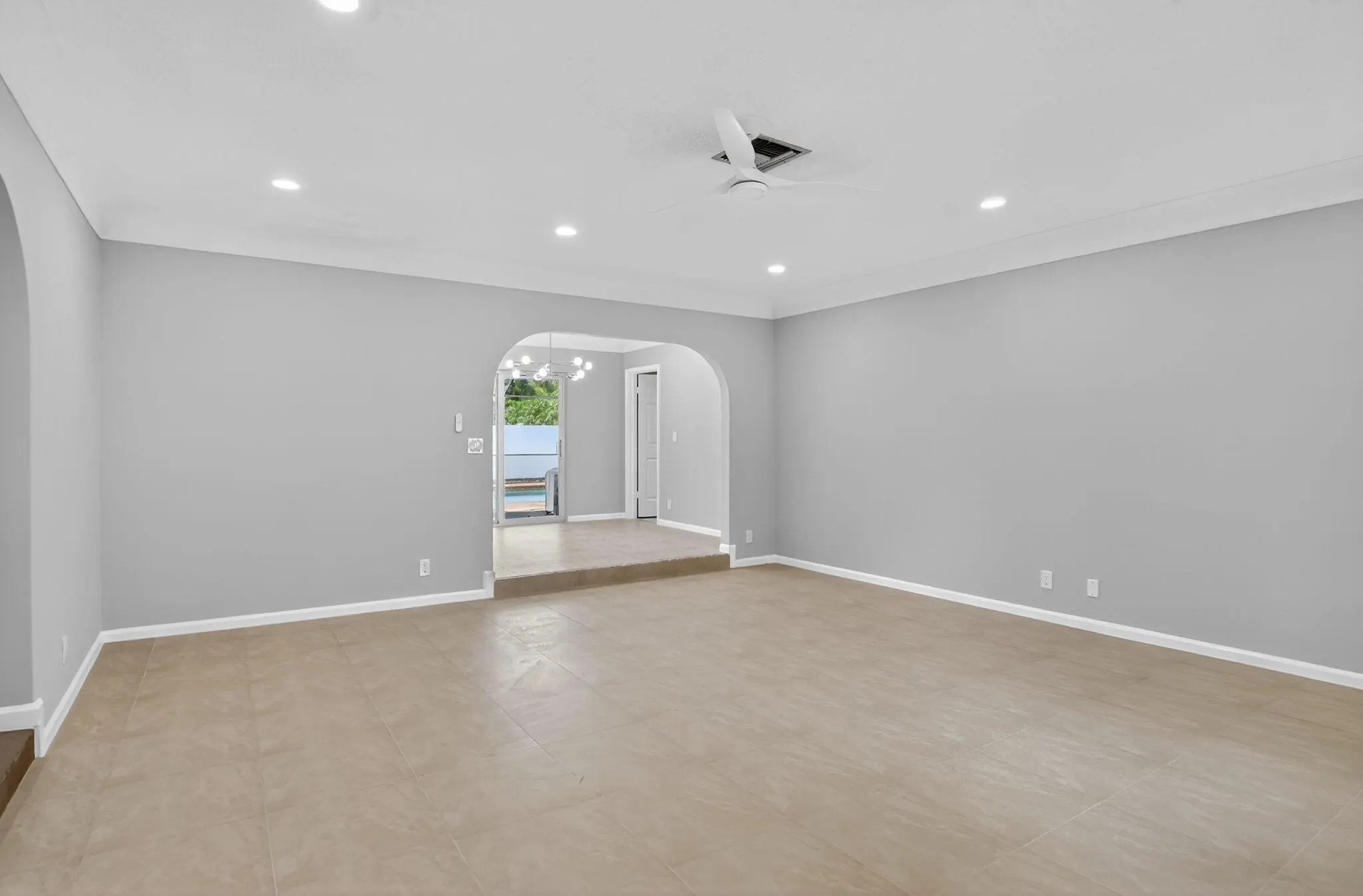 1544 NW 9th Street