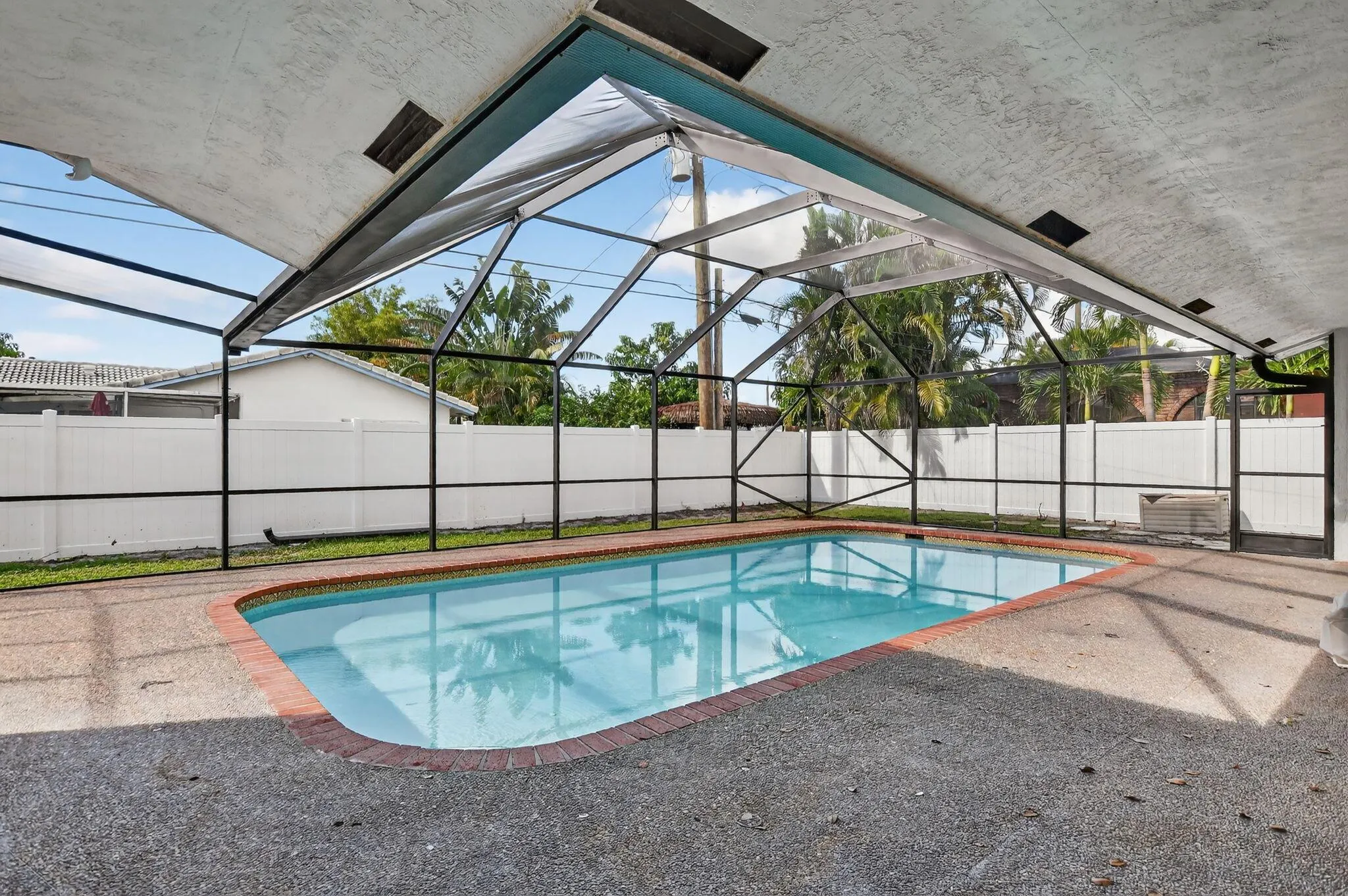 1544 NW 9th Street