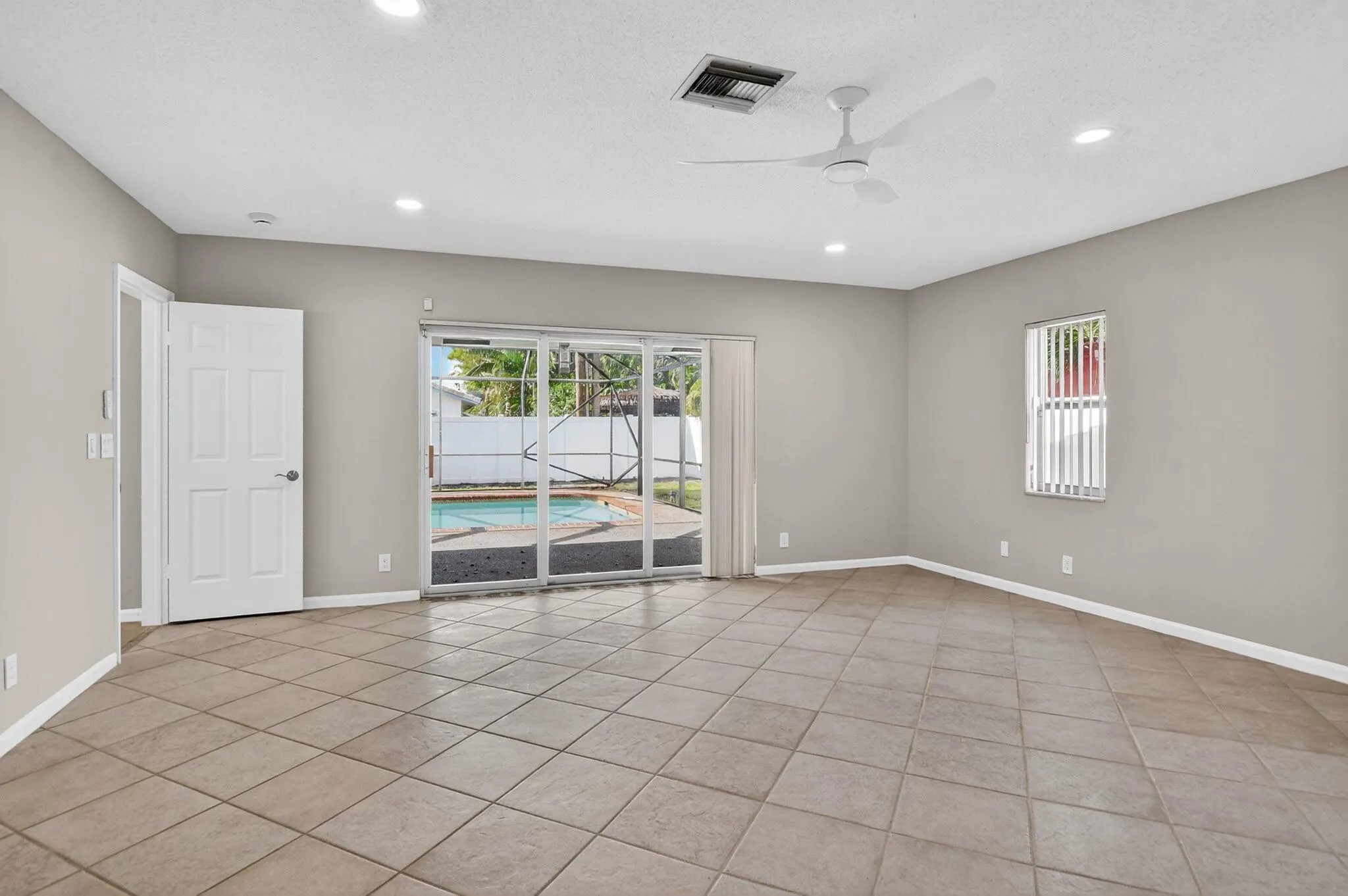 1544 NW 9th Street