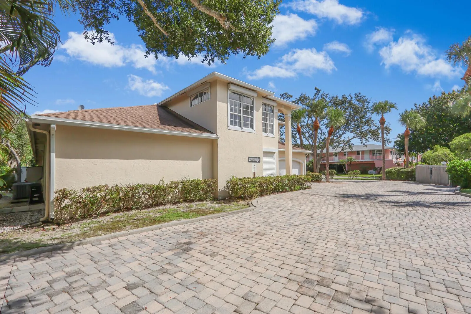 479 Tequesta Drive, #1