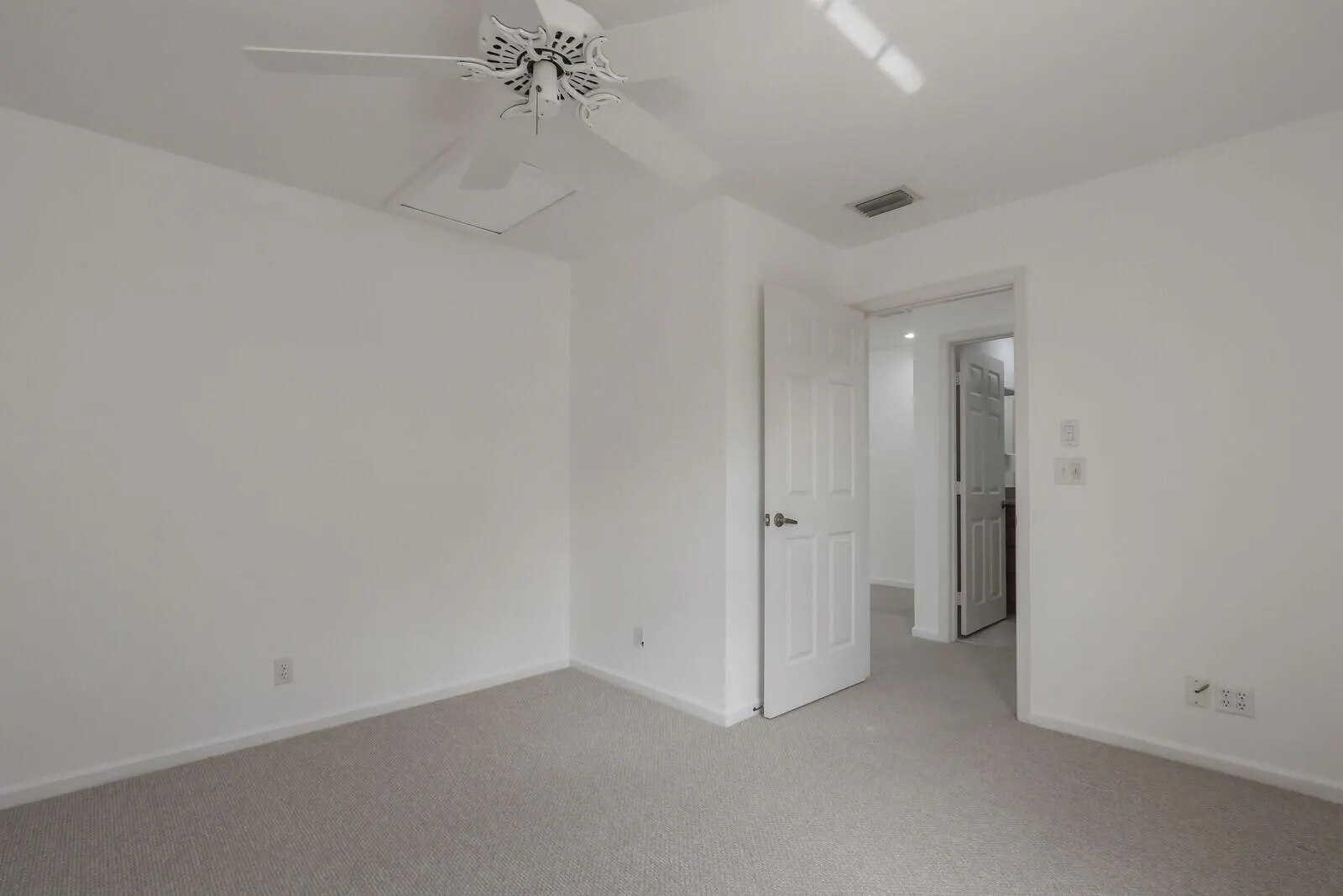 479 Tequesta Drive, #1