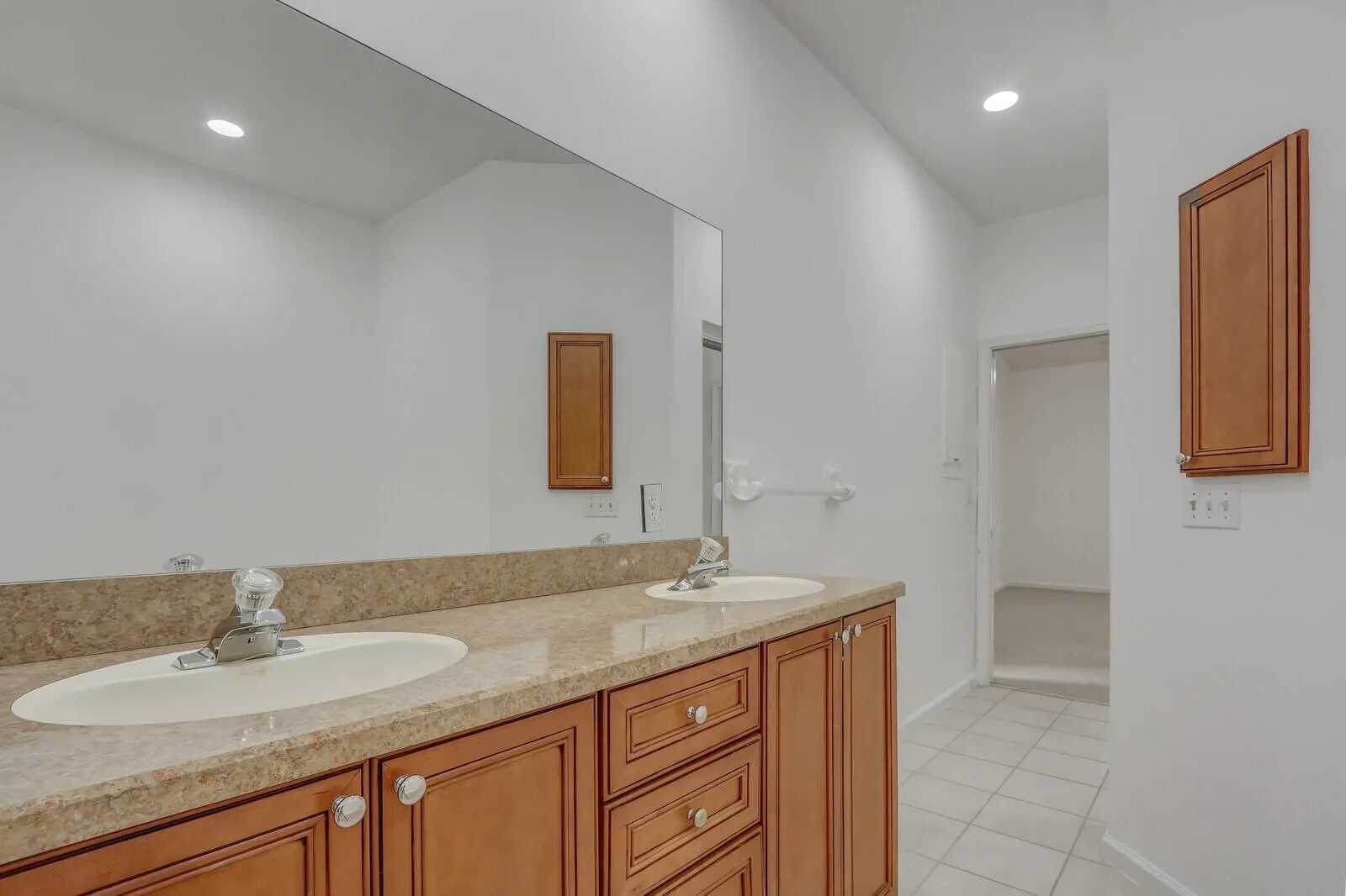 479 Tequesta Drive, #1