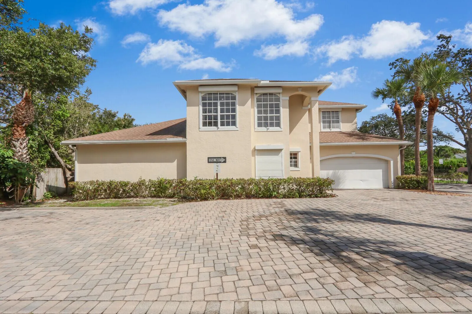 479 Tequesta Drive, #1