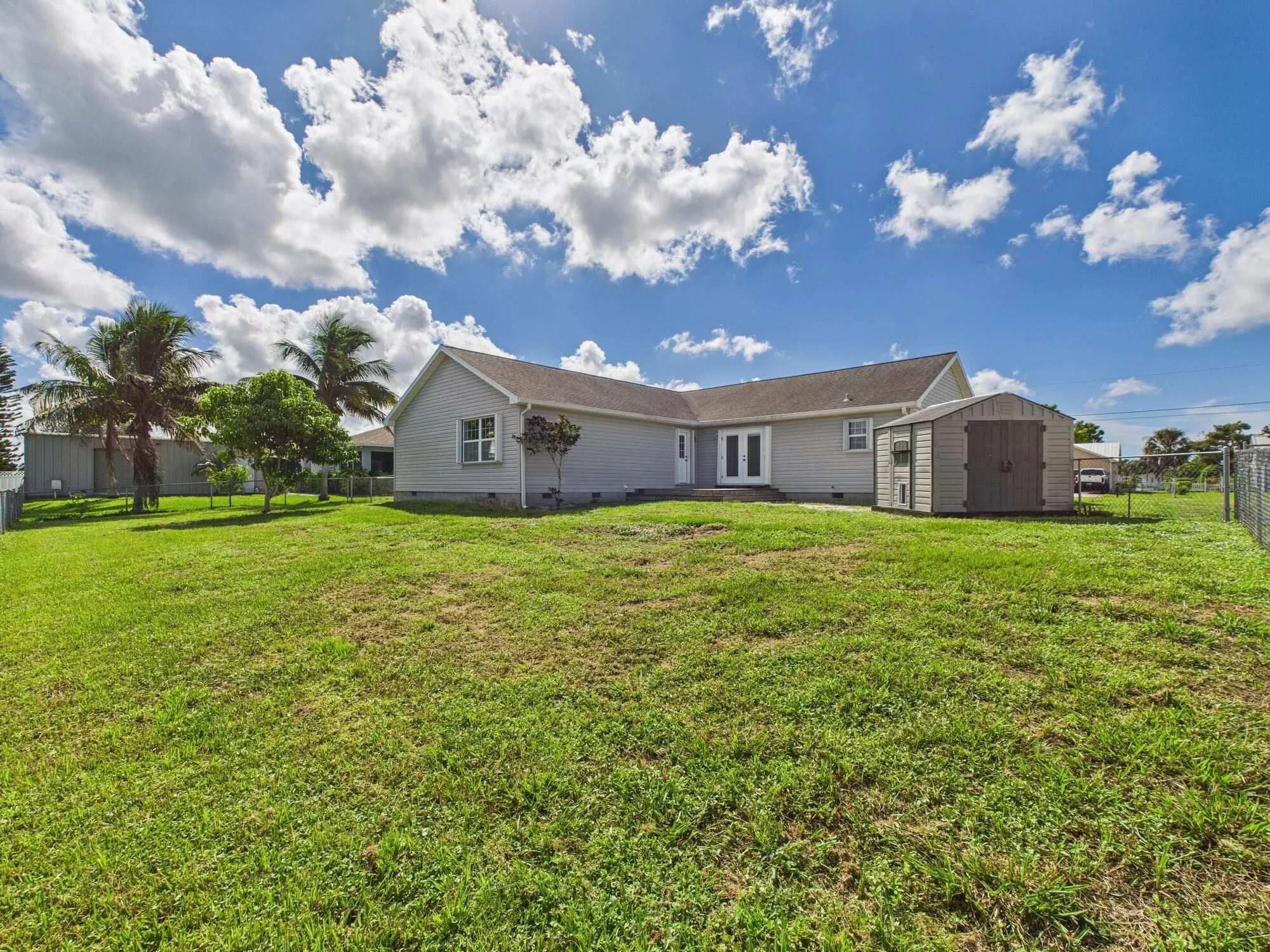 2643 SE 27th Street