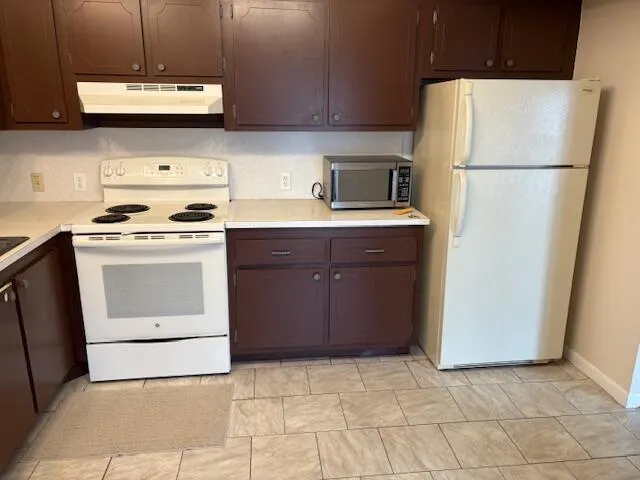 35 Mansfield A, #35