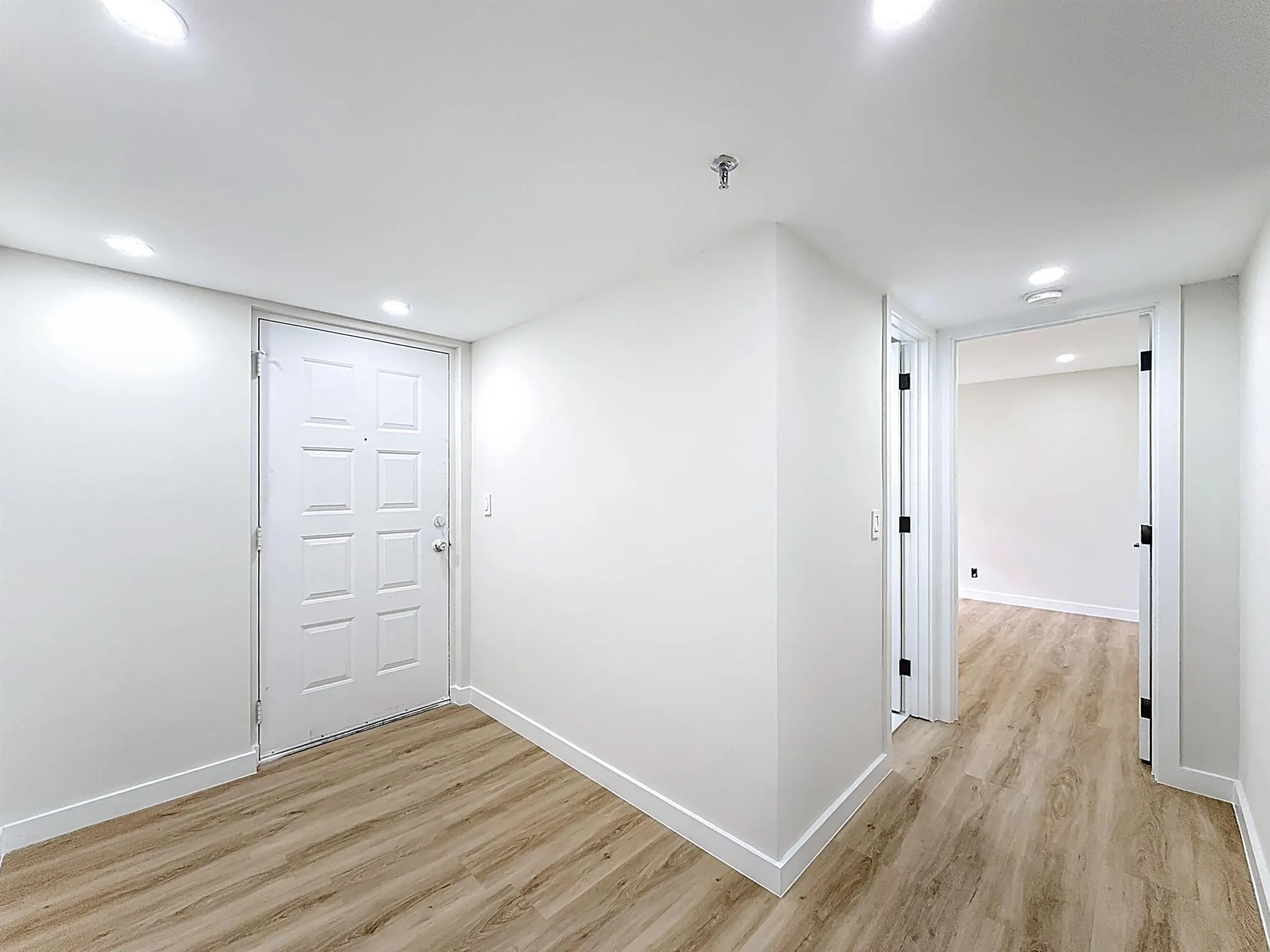 955 Egret Circle, #207