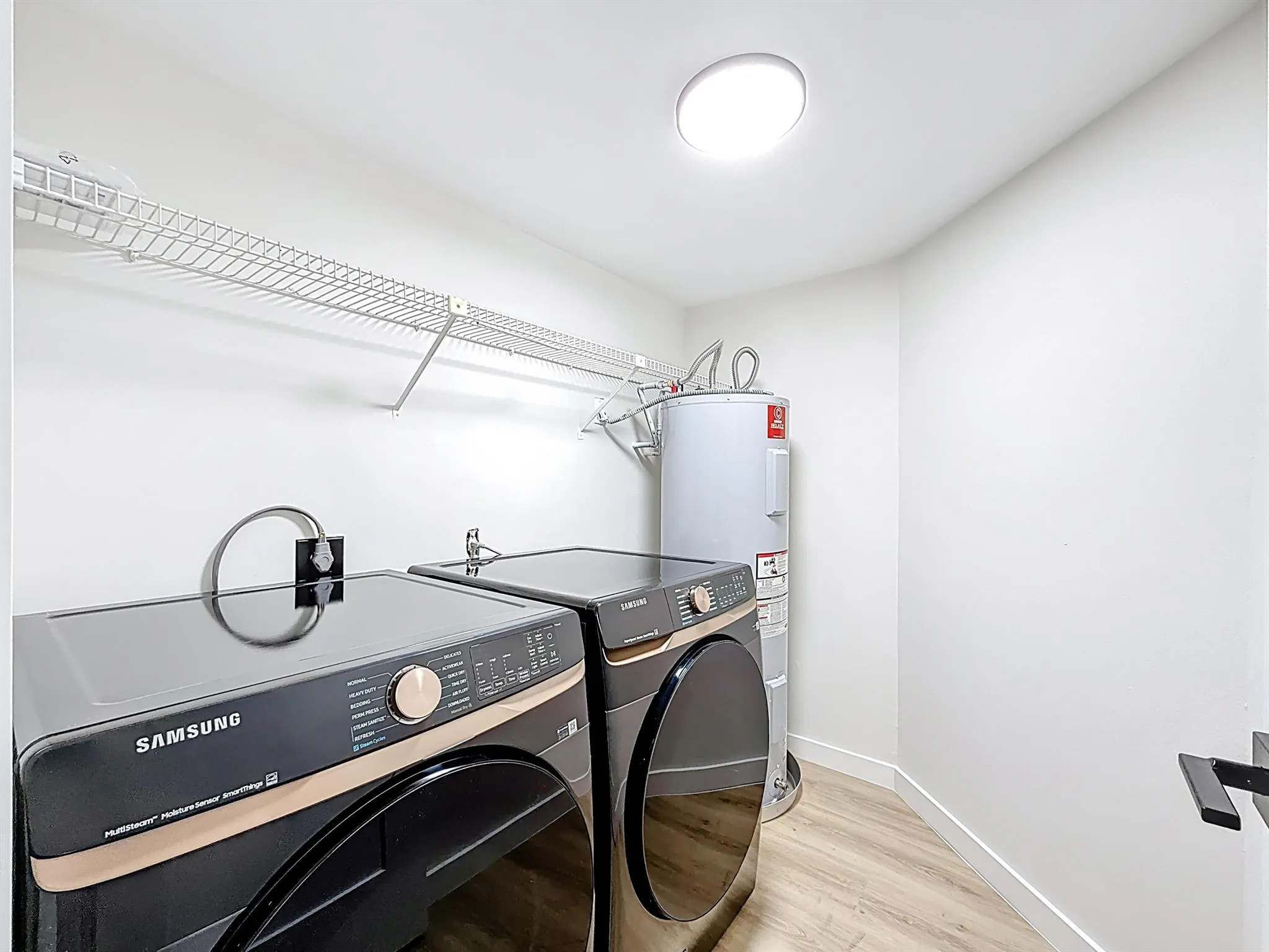 955 Egret Circle, #207