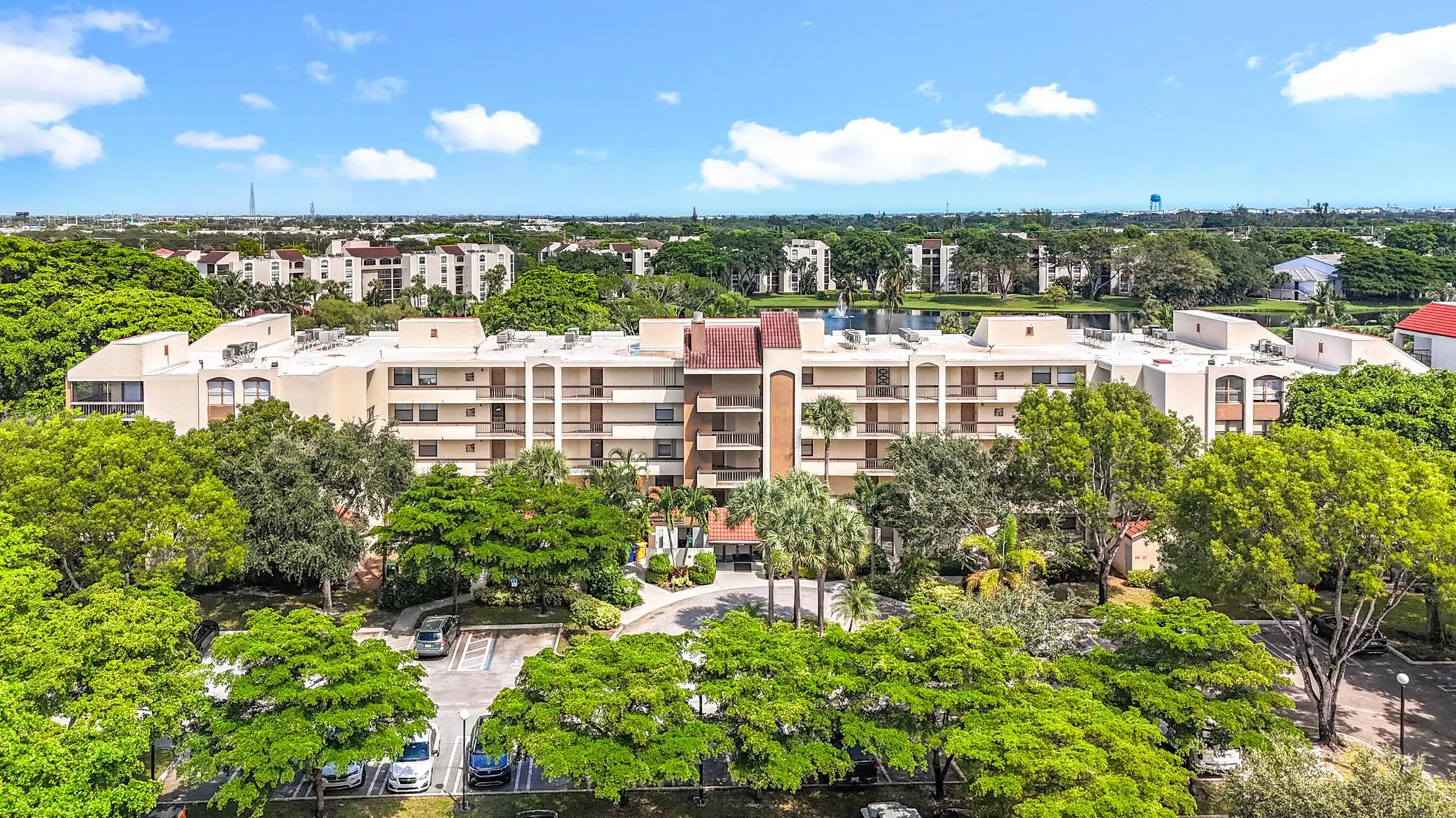 955 Egret Circle, #207