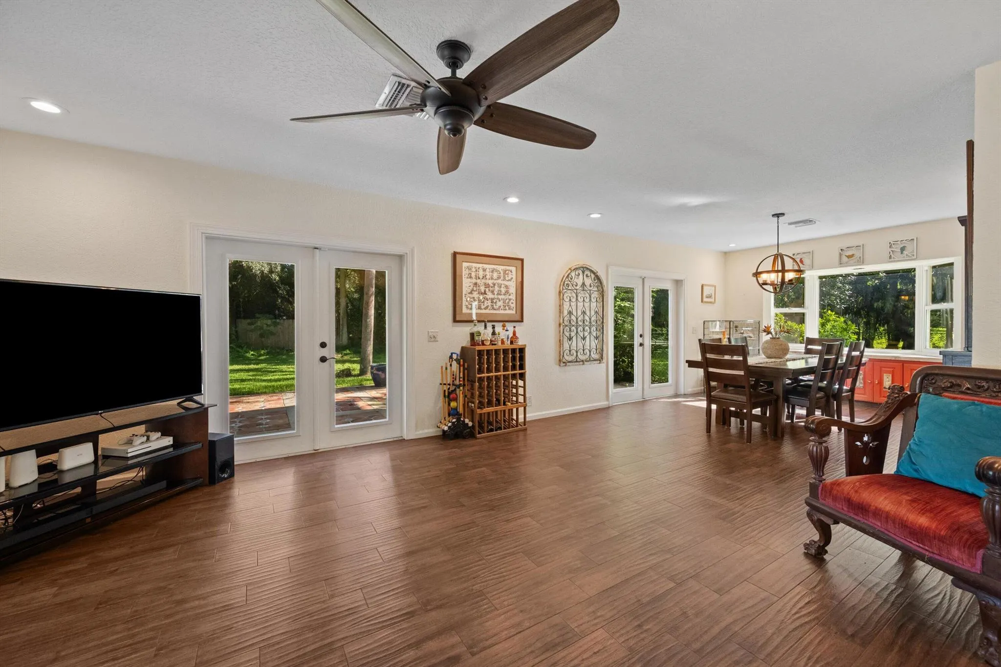 92 Squire Drive