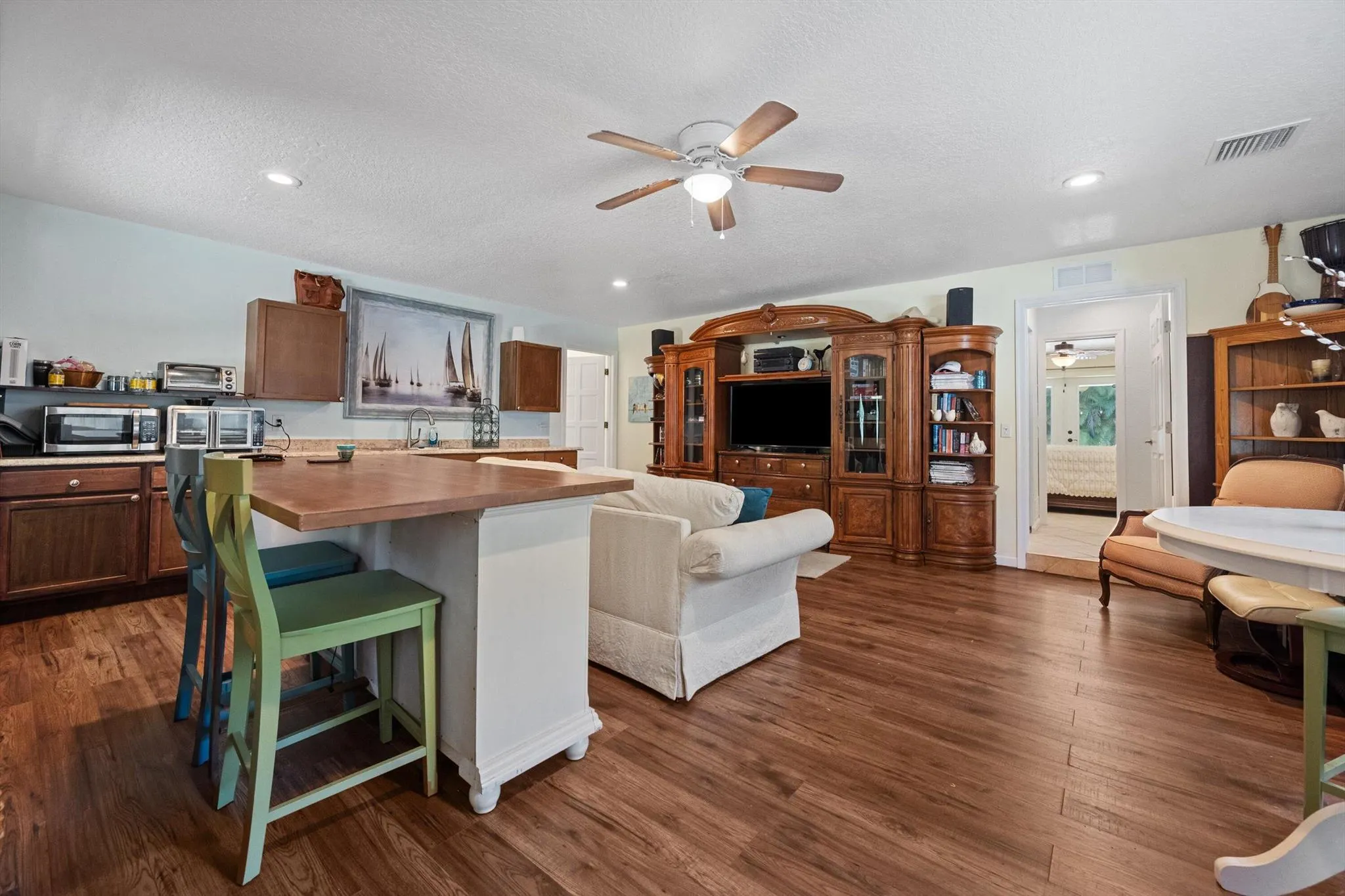 92 Squire Drive