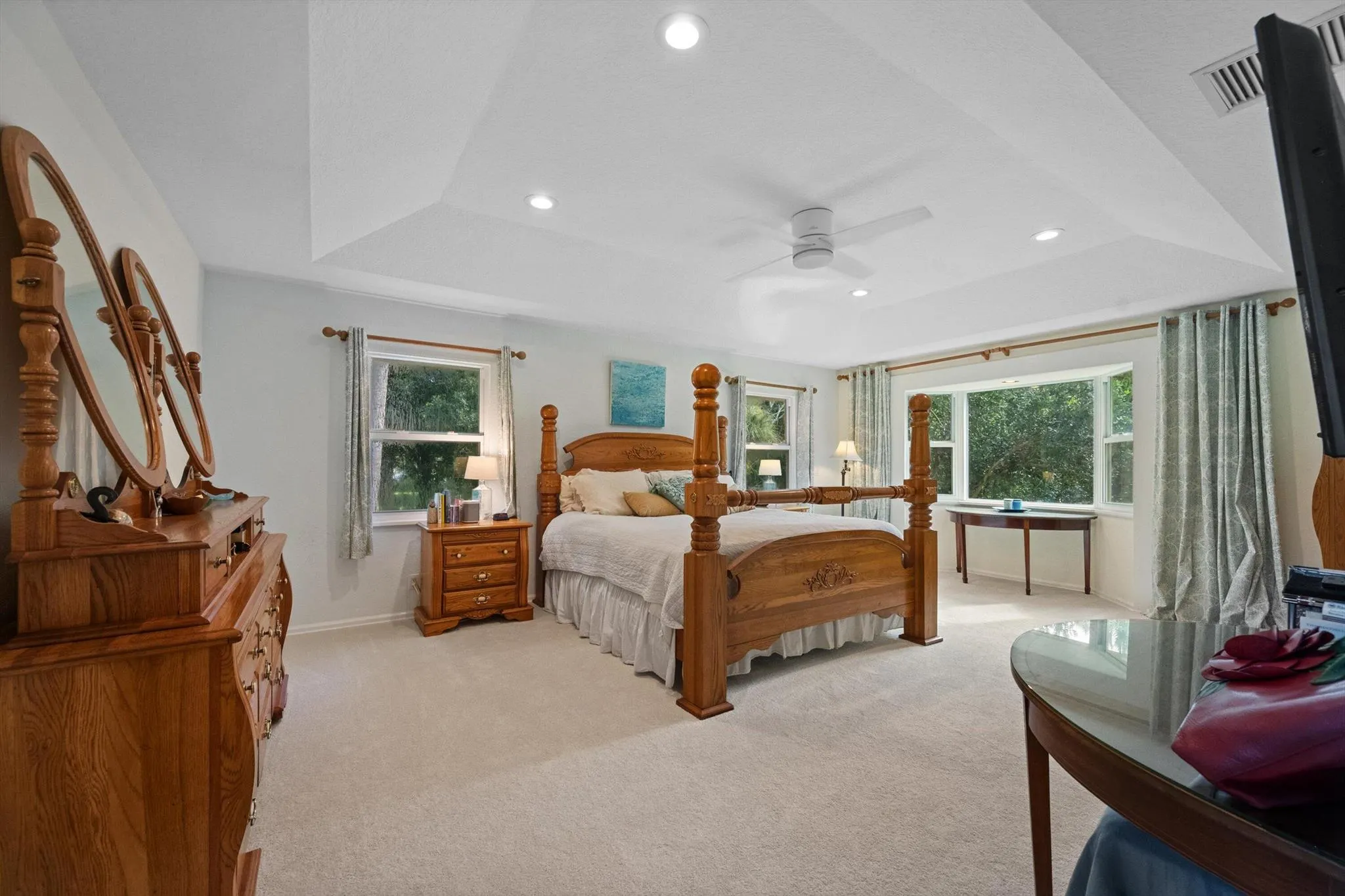 92 Squire Drive