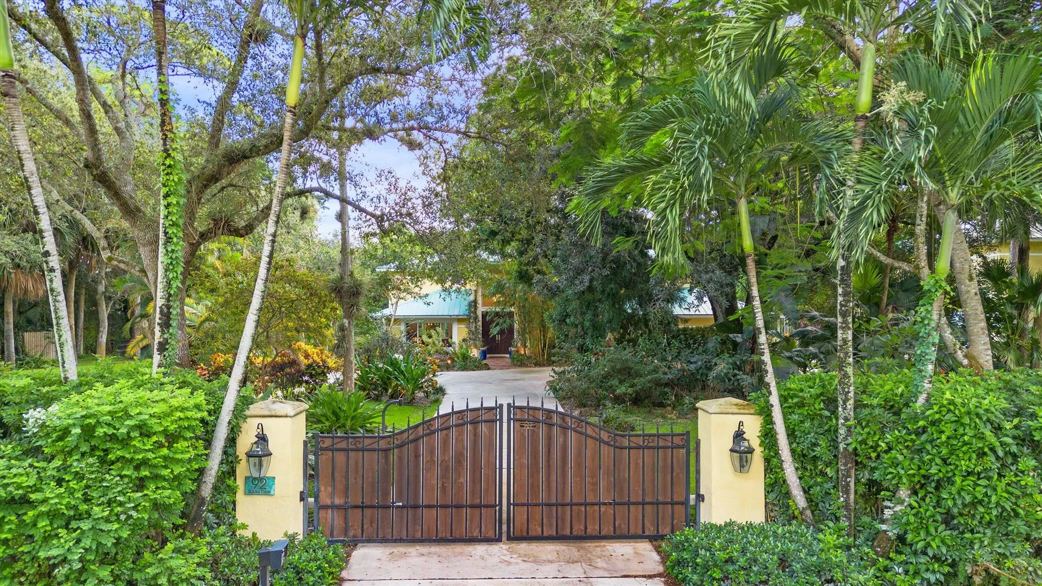 92 Squire Drive