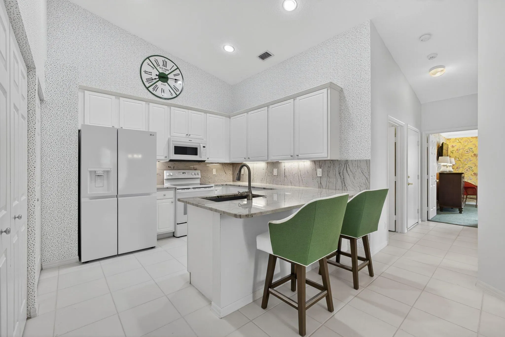 9391 Bridgeport Drive