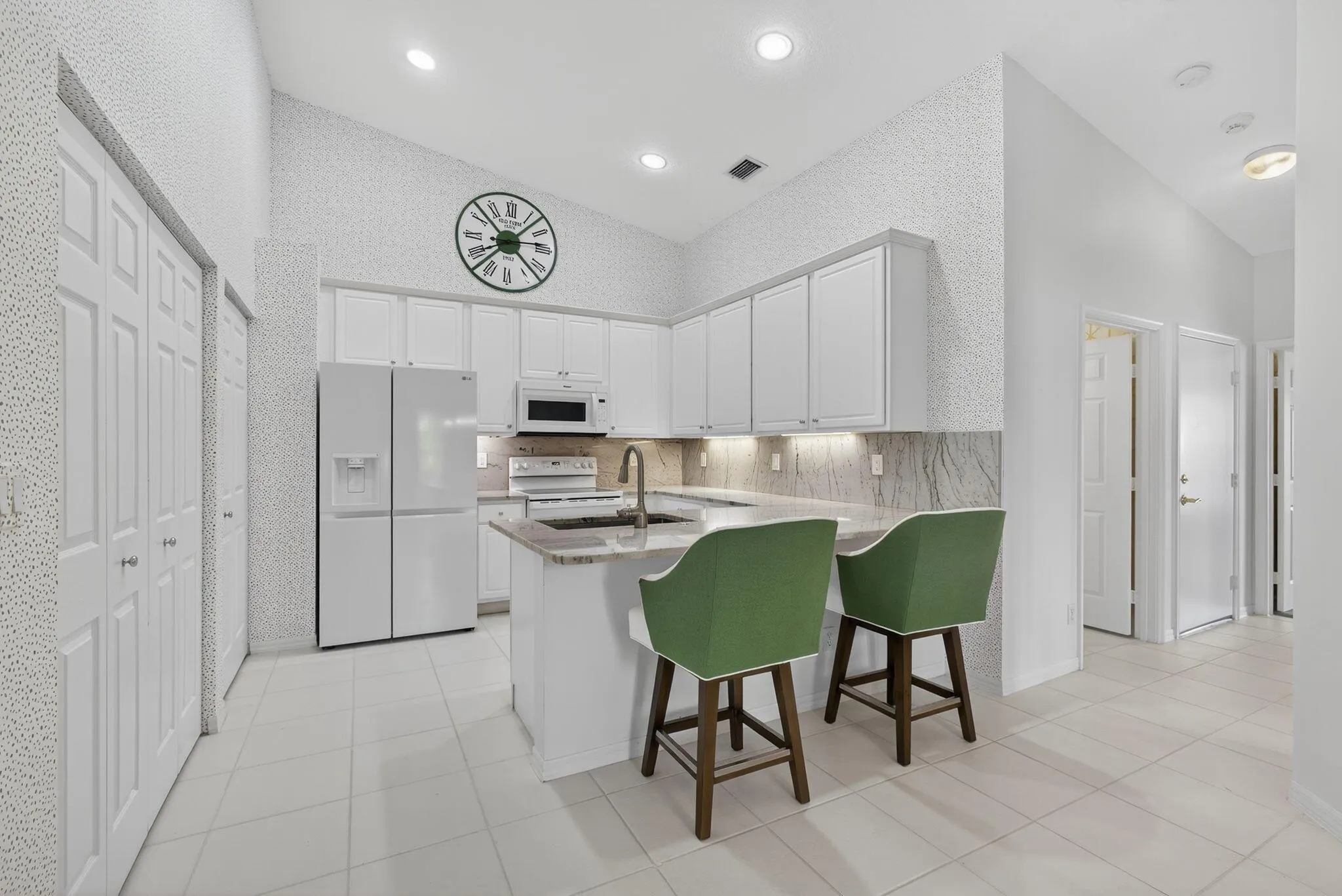 9391 Bridgeport Drive