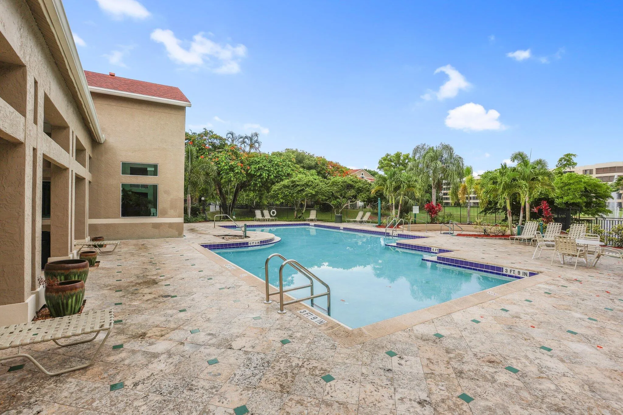 1825 Palm Cove Boulevard, #7-109